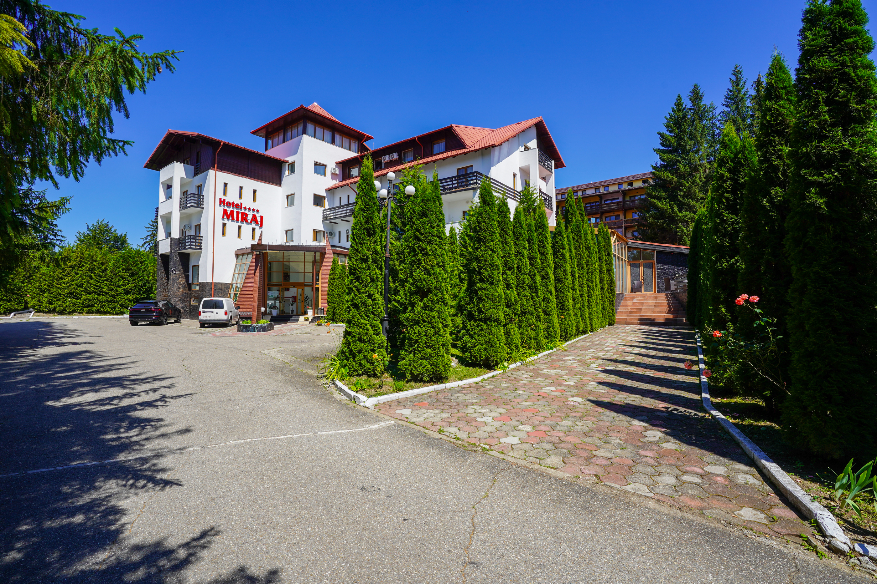  Hotel Miraj – 4-Star Hotel in the Heart of the Poiana Braov Mountain Resort - 物件實景