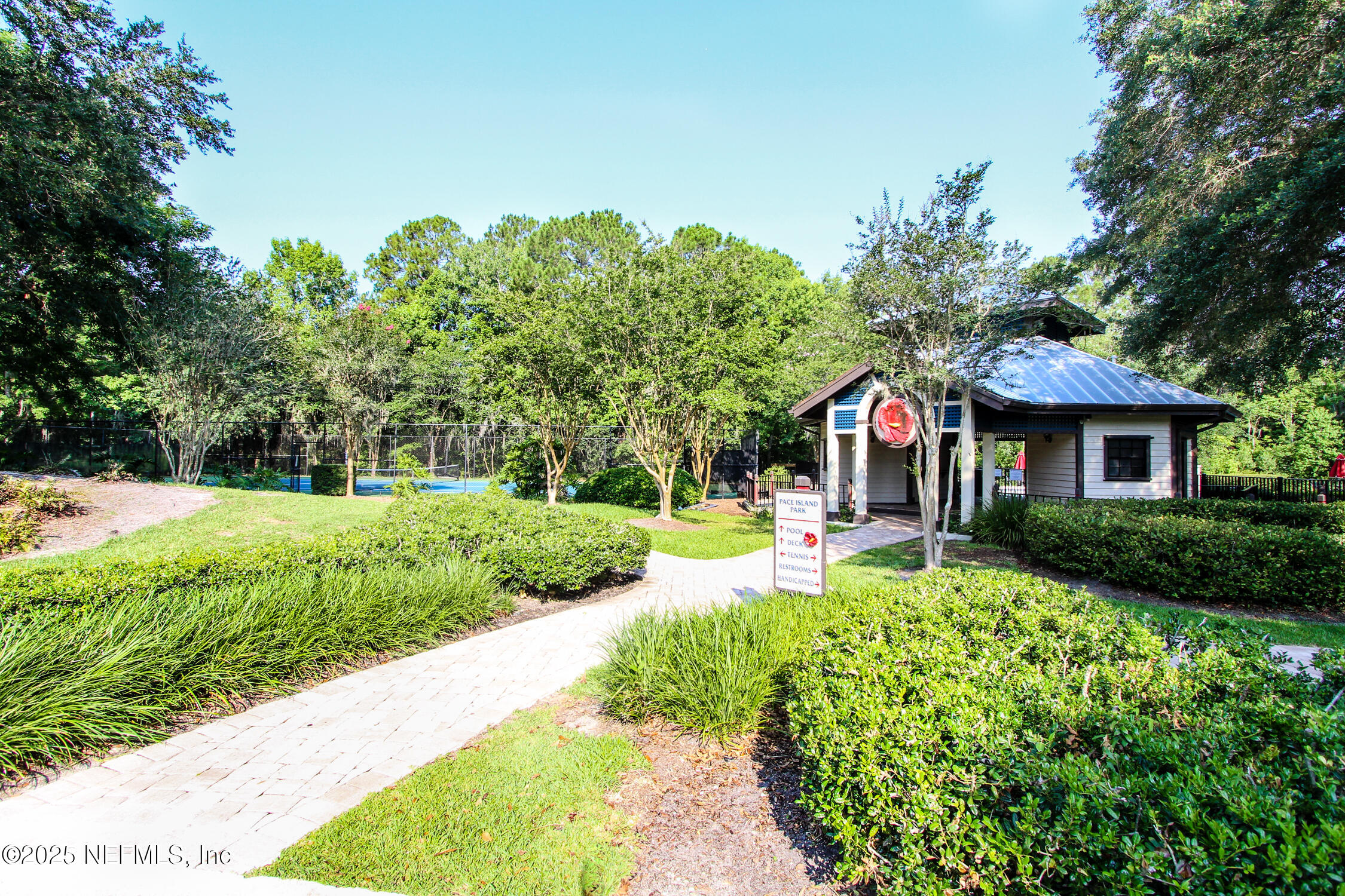Fleming Island, Florida, 32003, United States, 4 Bedrooms Bedrooms, ,3 BathroomsBathrooms,Residential,For Sale,1947979