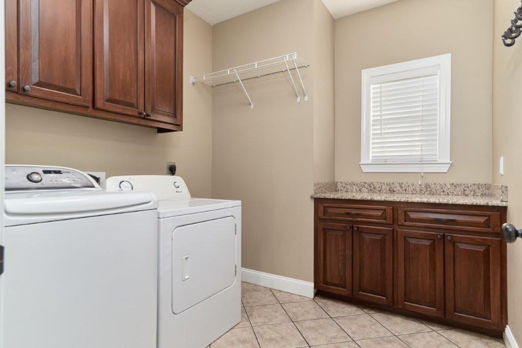 Lake Park, Georgia, 31636, United States, 5 Bedrooms Bedrooms, ,4 BathroomsBathrooms,Residential,For Sale,2008152