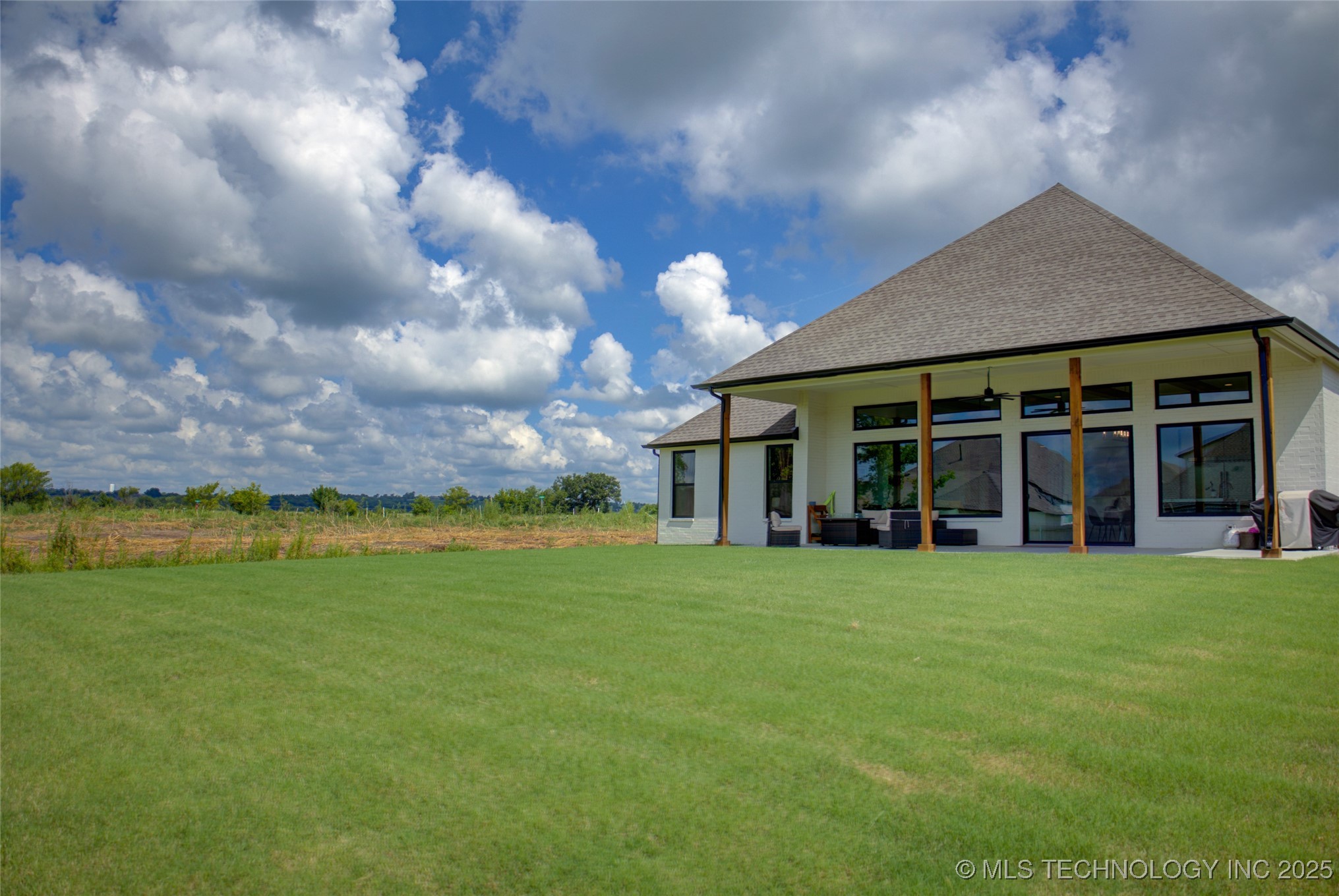 Bixby, Oklahoma, 74008, United States, 4 Bedrooms Bedrooms, ,3 BathroomsBathrooms,Residential,For Sale,1940434