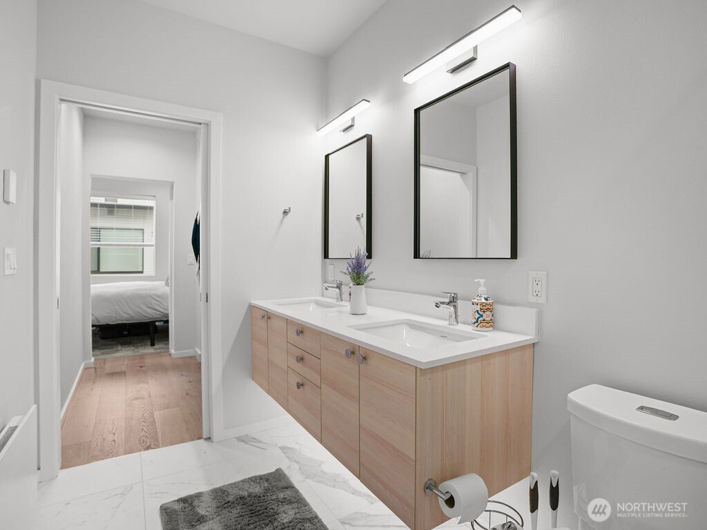 Bothell, Washington, 98011, United States, 4 Bedrooms Bedrooms, ,1 BathroomBathrooms,Residential,For Sale,2022802