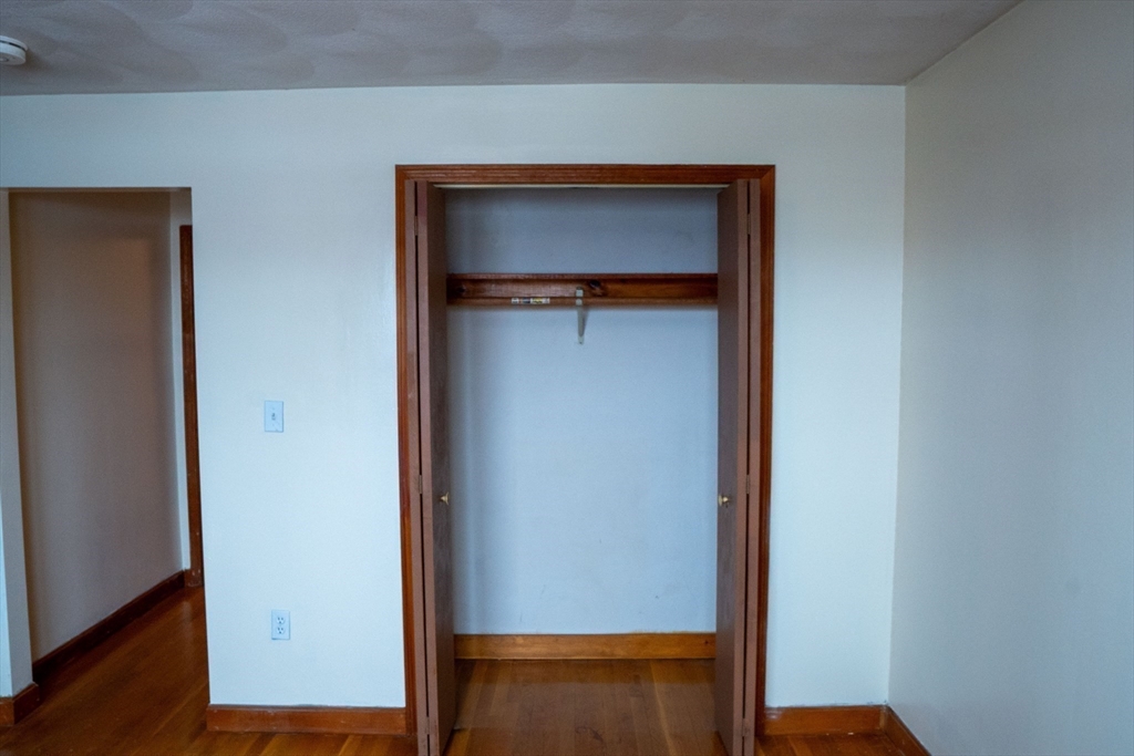 Somerville, Massachusetts, 02143, United States, 7 Bedrooms Bedrooms, ,4 BathroomsBathrooms,Residential,For Sale,2017590