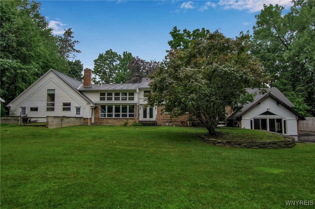 Elma, New York, 14059, United States, 7 Bedrooms Bedrooms, ,6 BathroomsBathrooms,Residential,For Sale,1935359