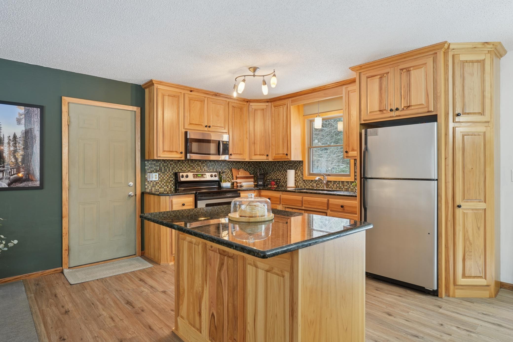 Hudson, Wisconsin, 54016, United States, 3 Bedrooms Bedrooms, ,1 BathroomBathrooms,Residential,For Sale,2002060