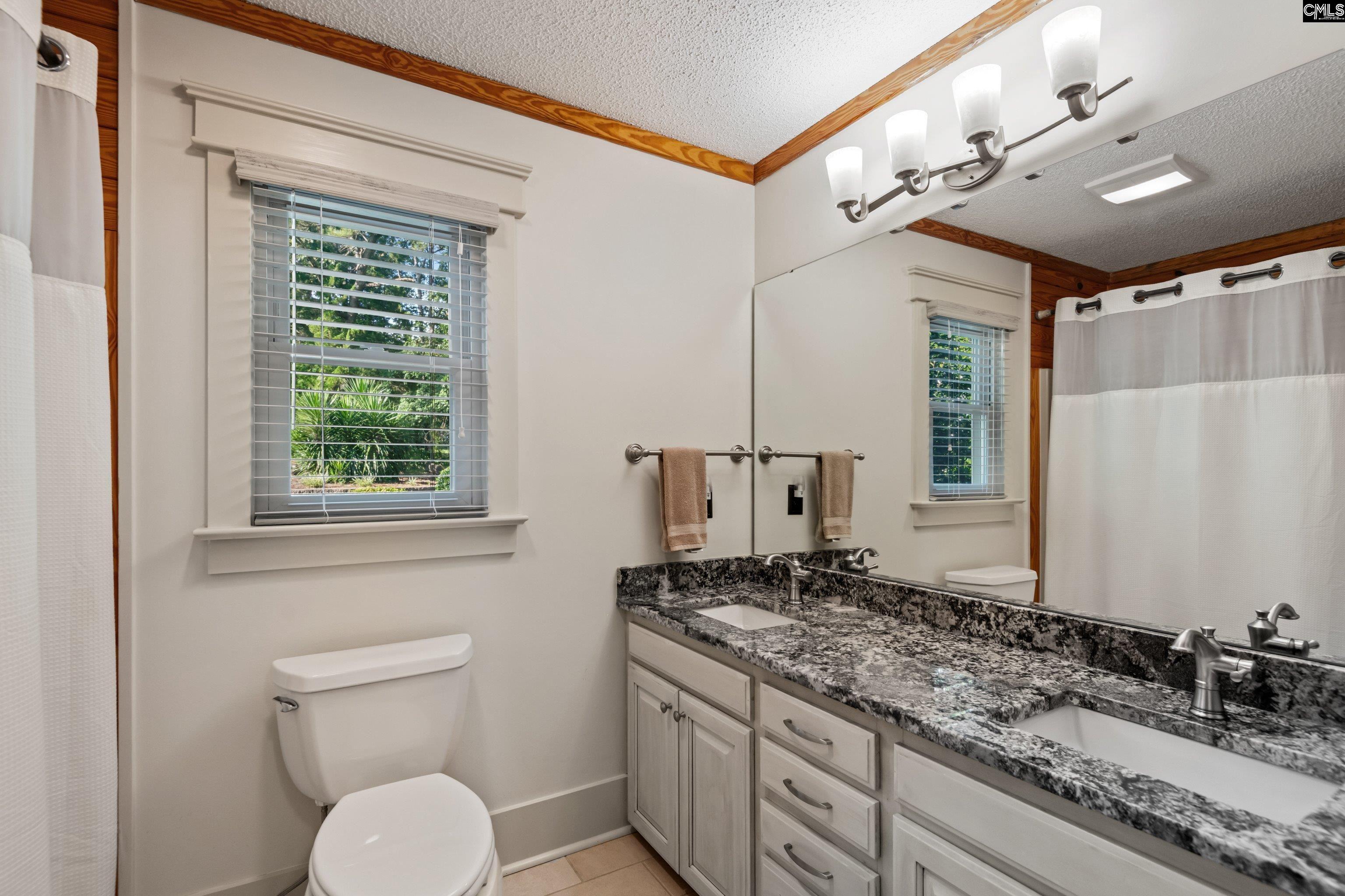 Chapin, South Carolina, 29036, United States, 4 Bedrooms Bedrooms, ,3 BathroomsBathrooms,Residential,For Sale,1895331