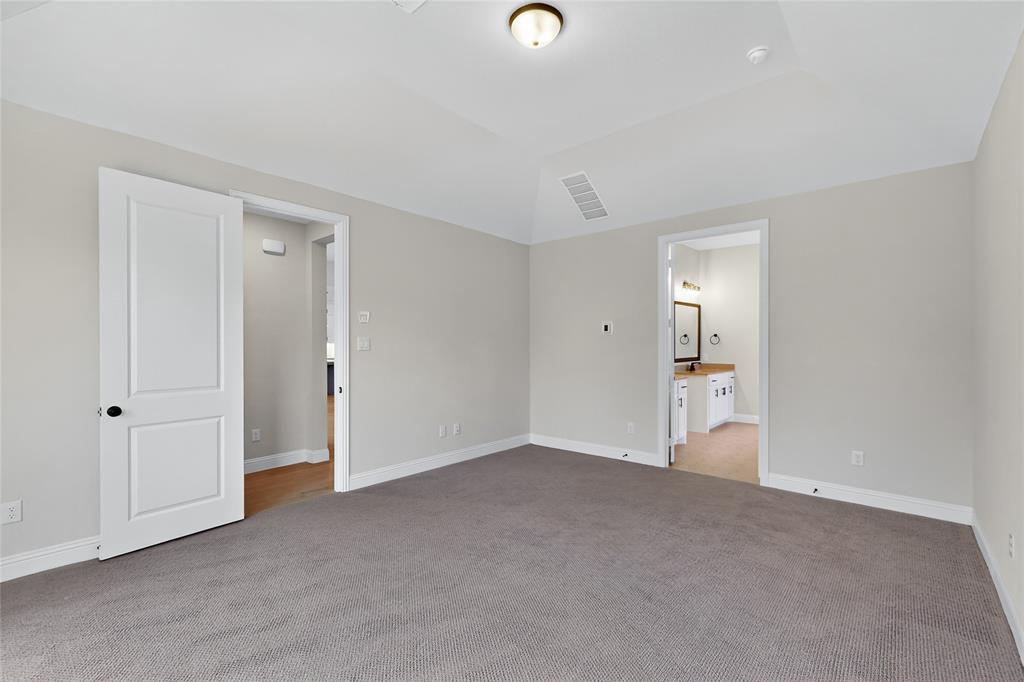 Mansfield, Texas, 76063, United States, 4 Bedrooms Bedrooms, ,4 BathroomsBathrooms,Residential,For Sale,1937764