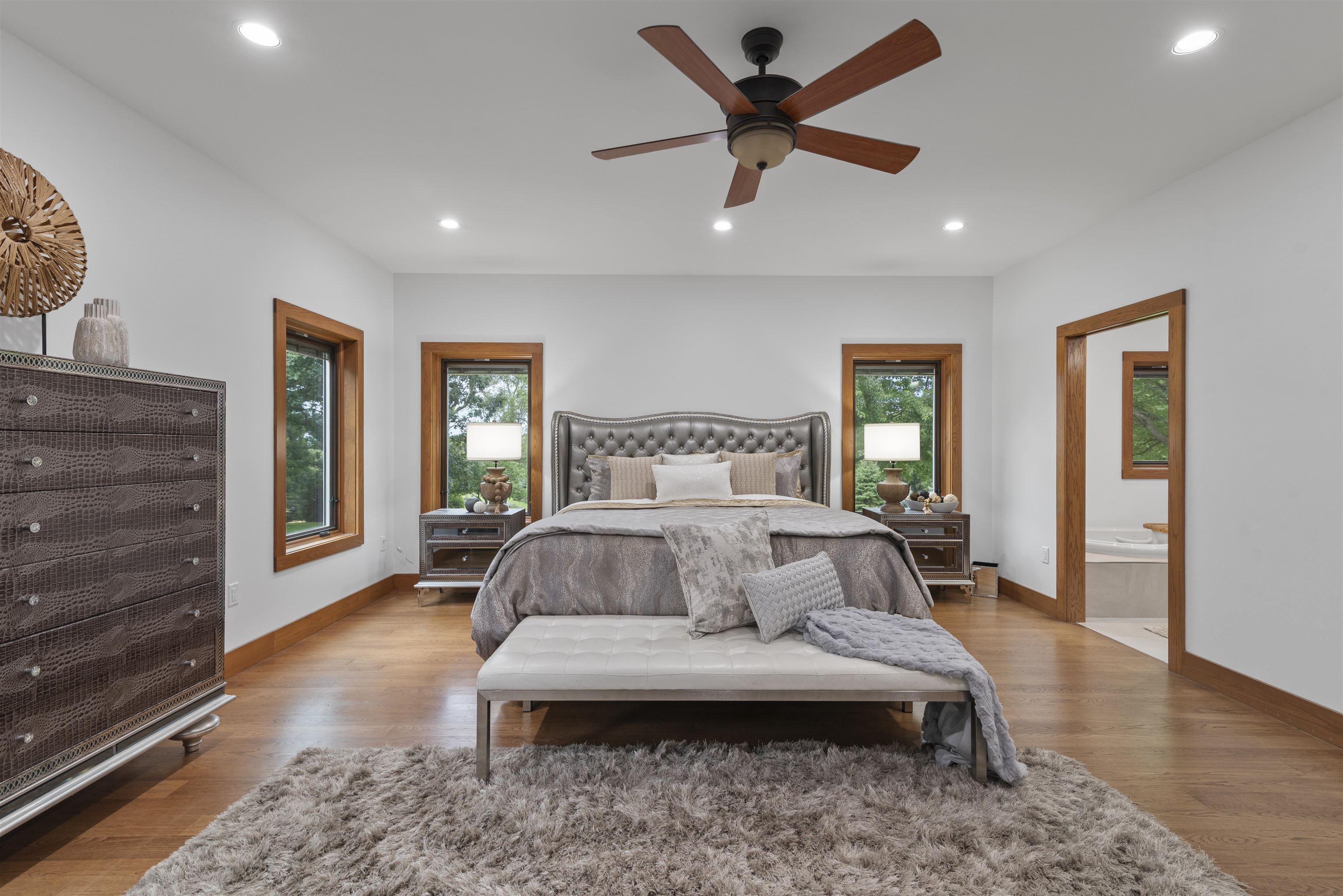 Avoca, Wisconsin, 53506, United States, 3 Bedrooms Bedrooms, ,4 BathroomsBathrooms,Residential,For Sale,1895039