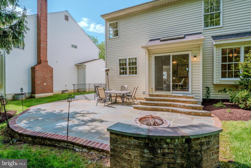 Reston, Virginia, 20194, United States, 4 Bedrooms Bedrooms, ,4 BathroomsBathrooms,Residential,For Sale,2047998
