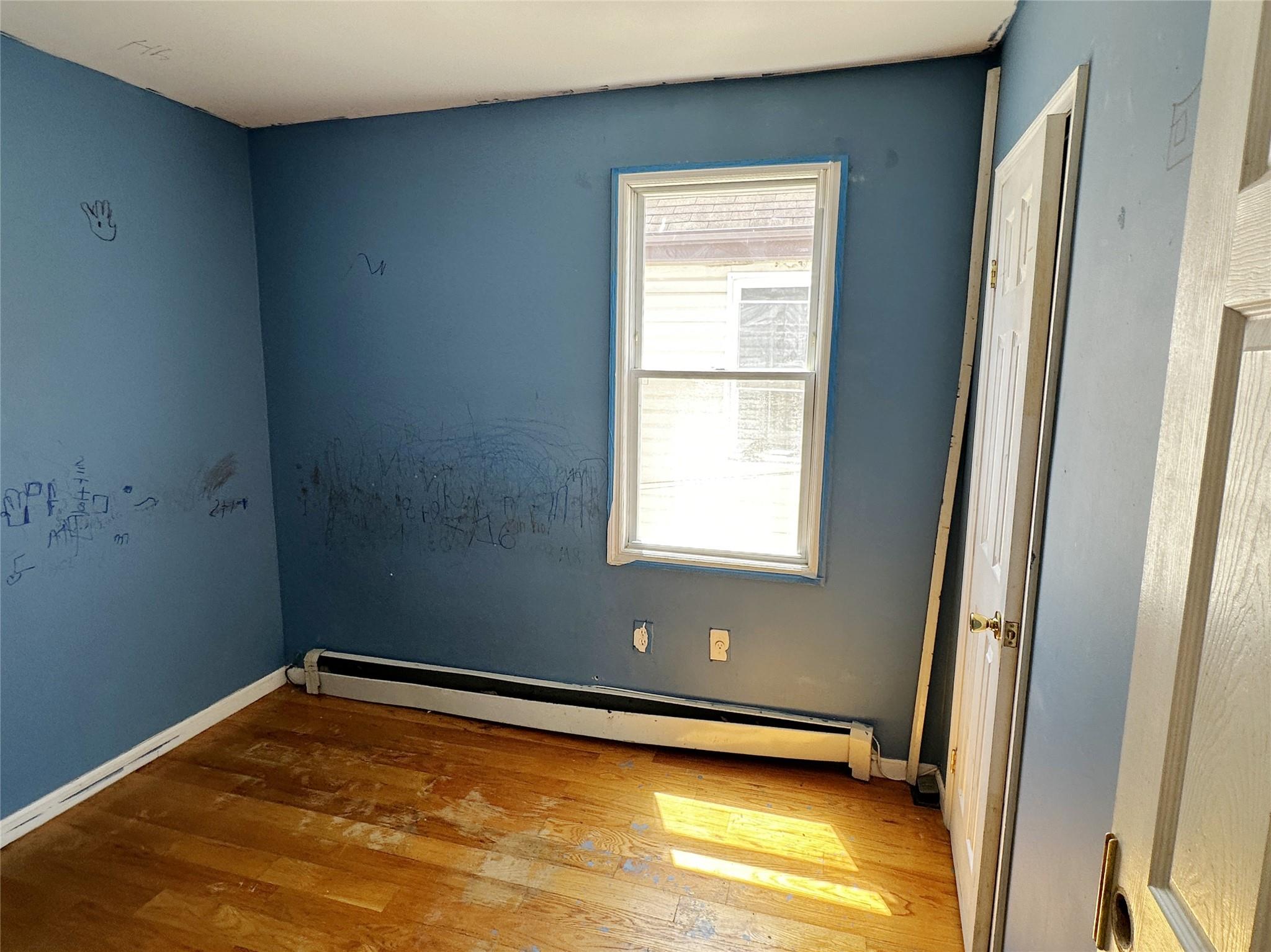 Jamaica, New York, 11433, United States, 3 Bedrooms Bedrooms, ,2 BathroomsBathrooms,Residential,For Sale,1883672