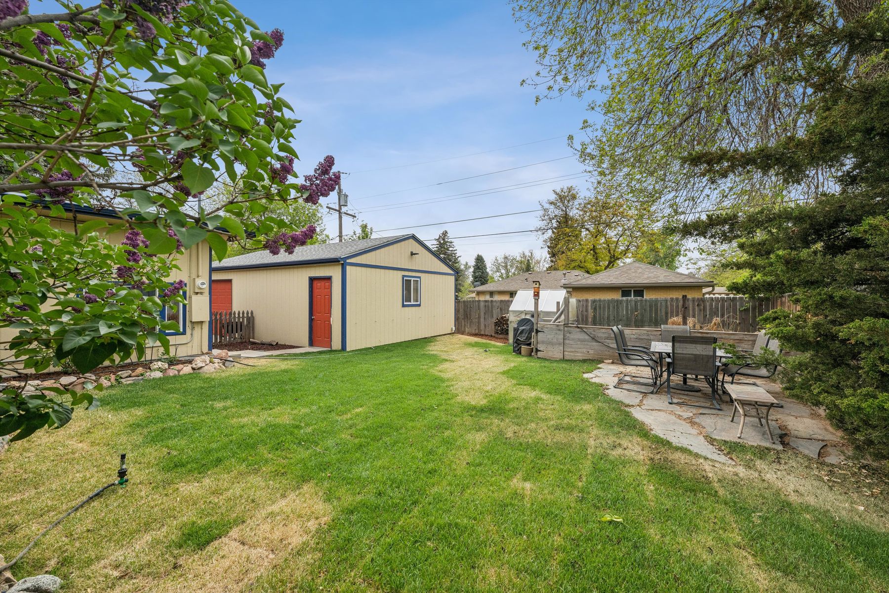  Updated 4-Becroom Brick Ranch in Arvada With Finished Basement - 物件實景