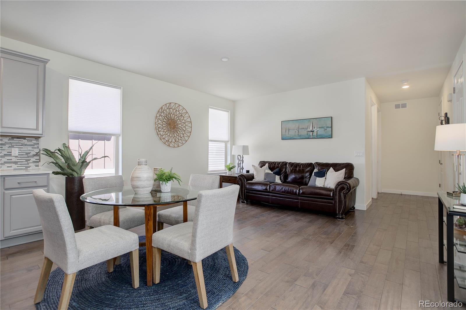 Littleton, Colorado, 80125, United States, 4 Bedrooms Bedrooms, ,3 BathroomsBathrooms,Residential,For Sale,1735899