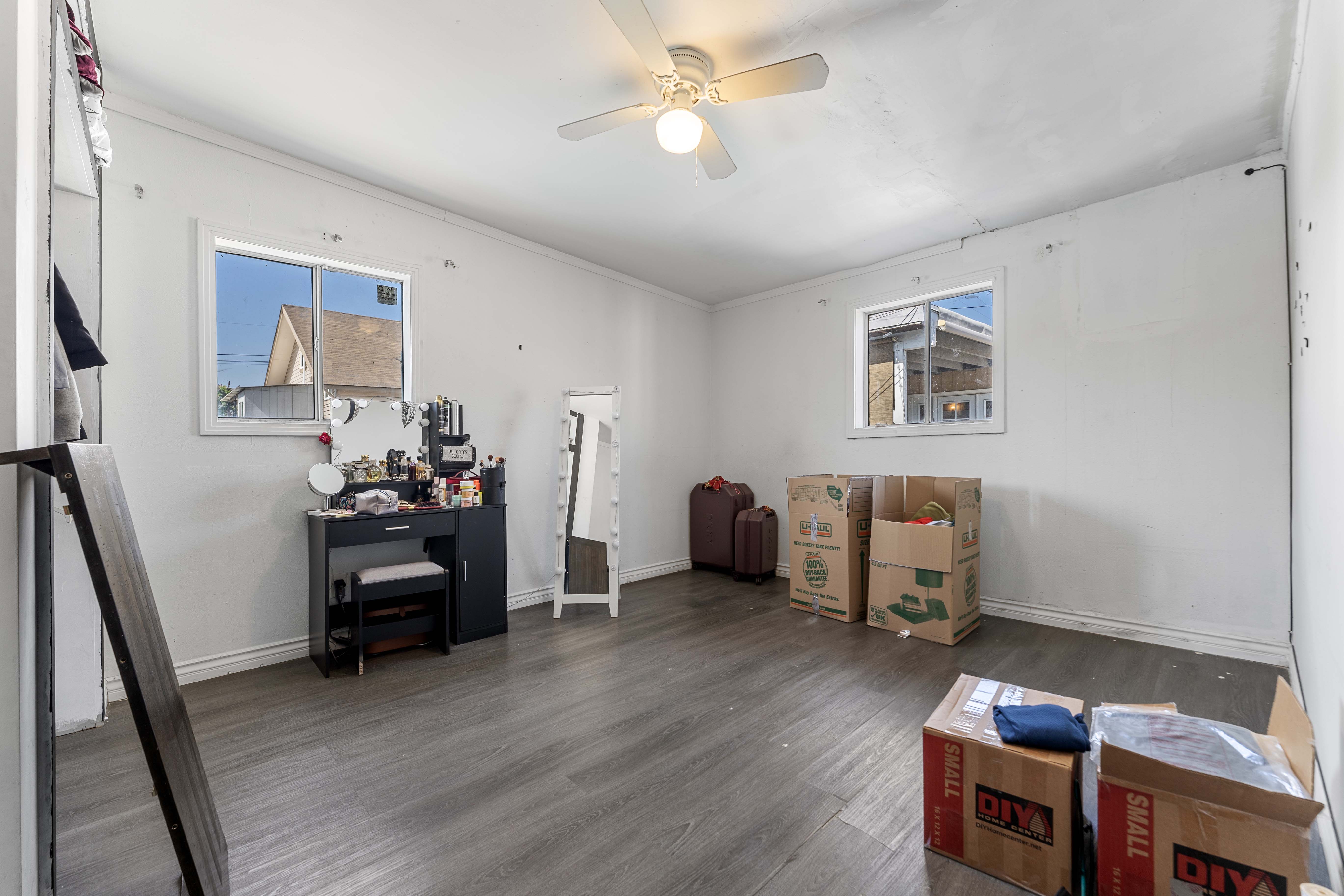 Baldwin Park, California, 91706, United States, 3 Bedrooms Bedrooms, ,2 BathroomsBathrooms,Residential,For Sale,1929080