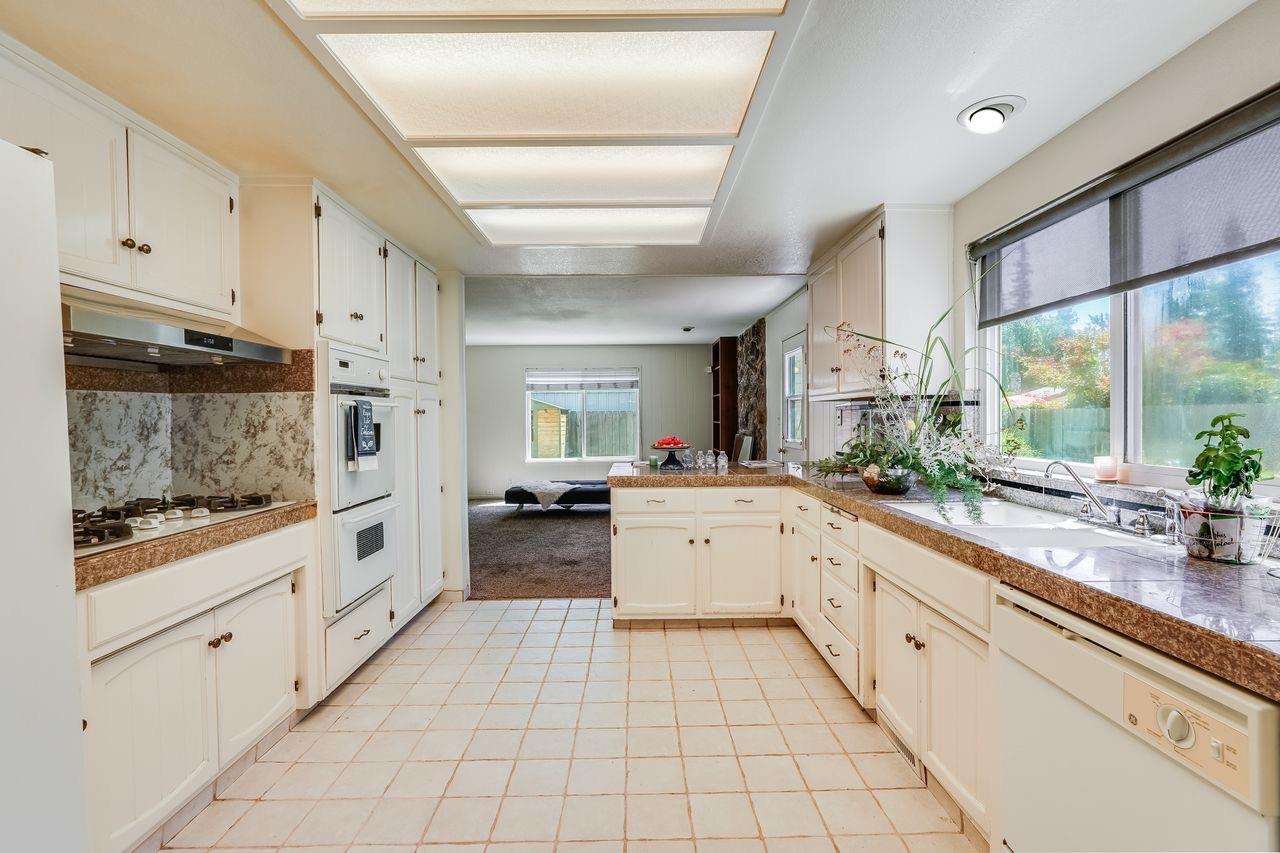 749 S Atherton Drive, Lodi, California, 95242, United States, 4 Bedrooms Bedrooms, ,3 BathroomsBathrooms,Residential,For Sale,749 S Atherton Drive,1588040