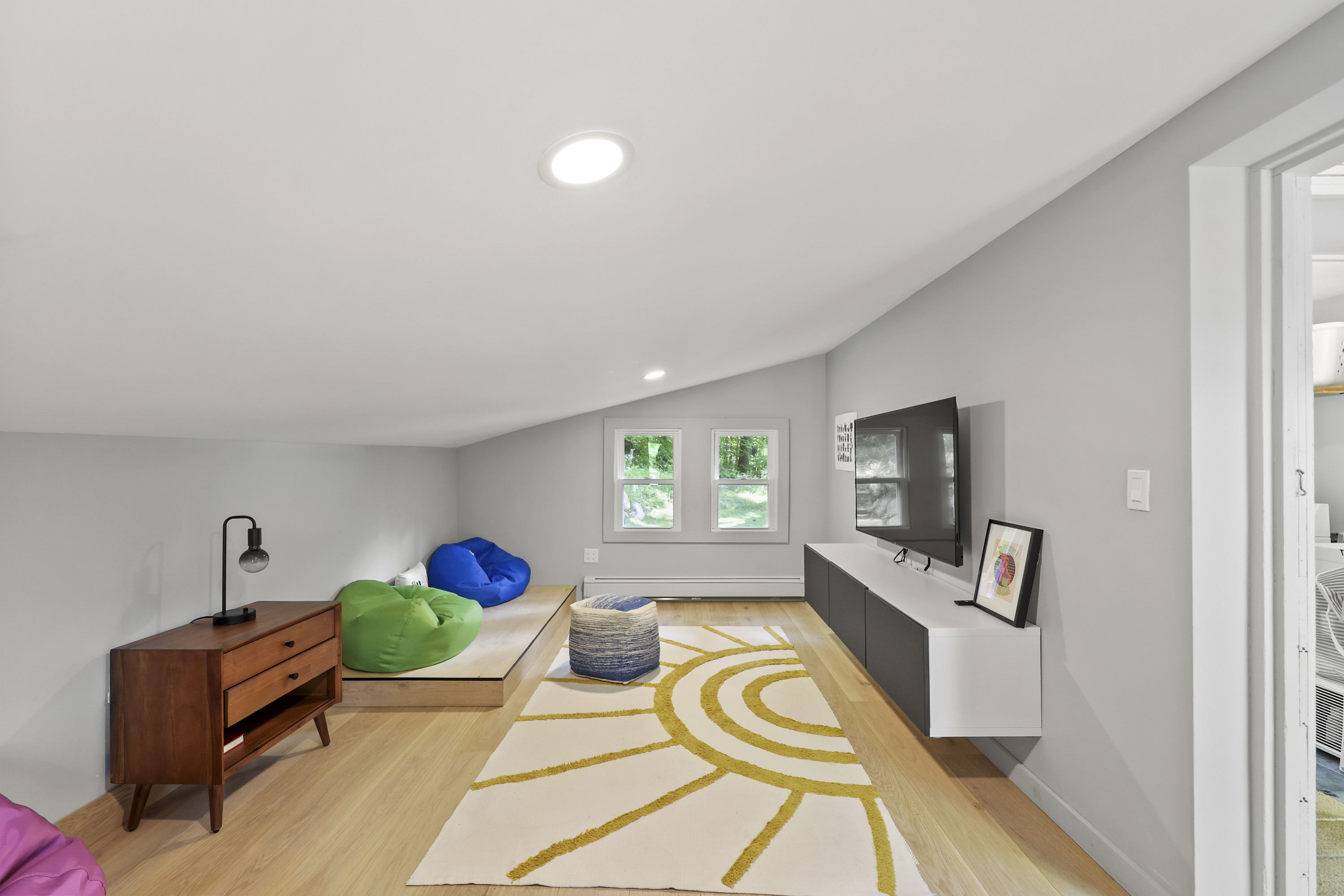  A Turnkey Berkshire Retreat Offering Style, Comfort, and an Exception Location - 物件實景