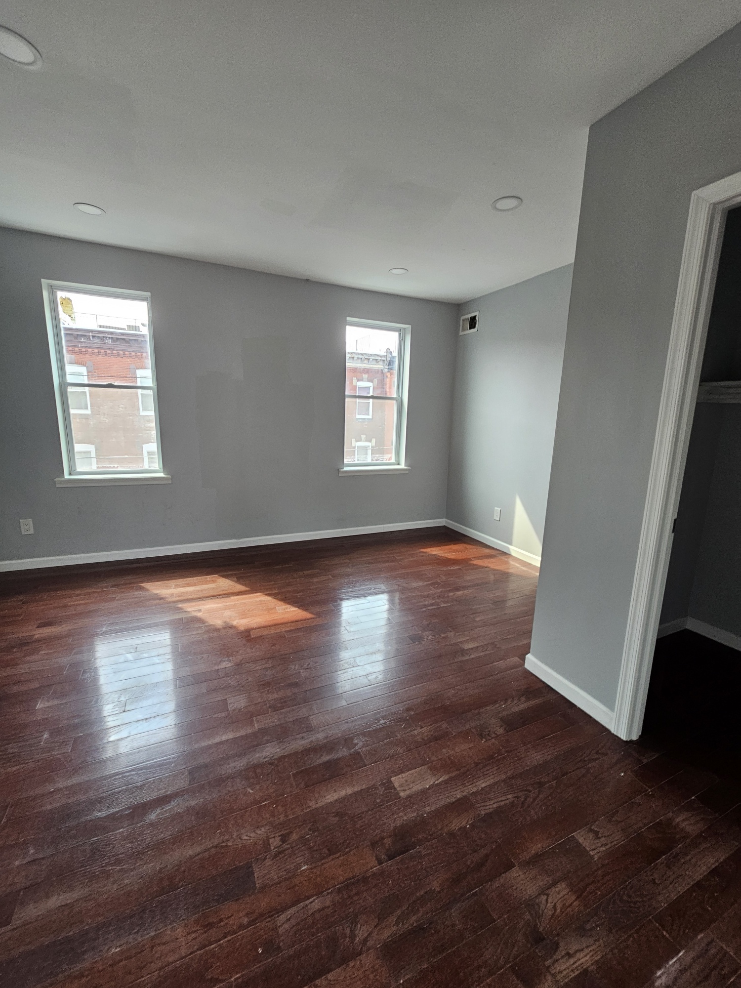 Philadelphia, Pennsylvania, 19145, United States, 4 Bedrooms Bedrooms, ,3 BathroomsBathrooms,Residential,For Sale,1979613