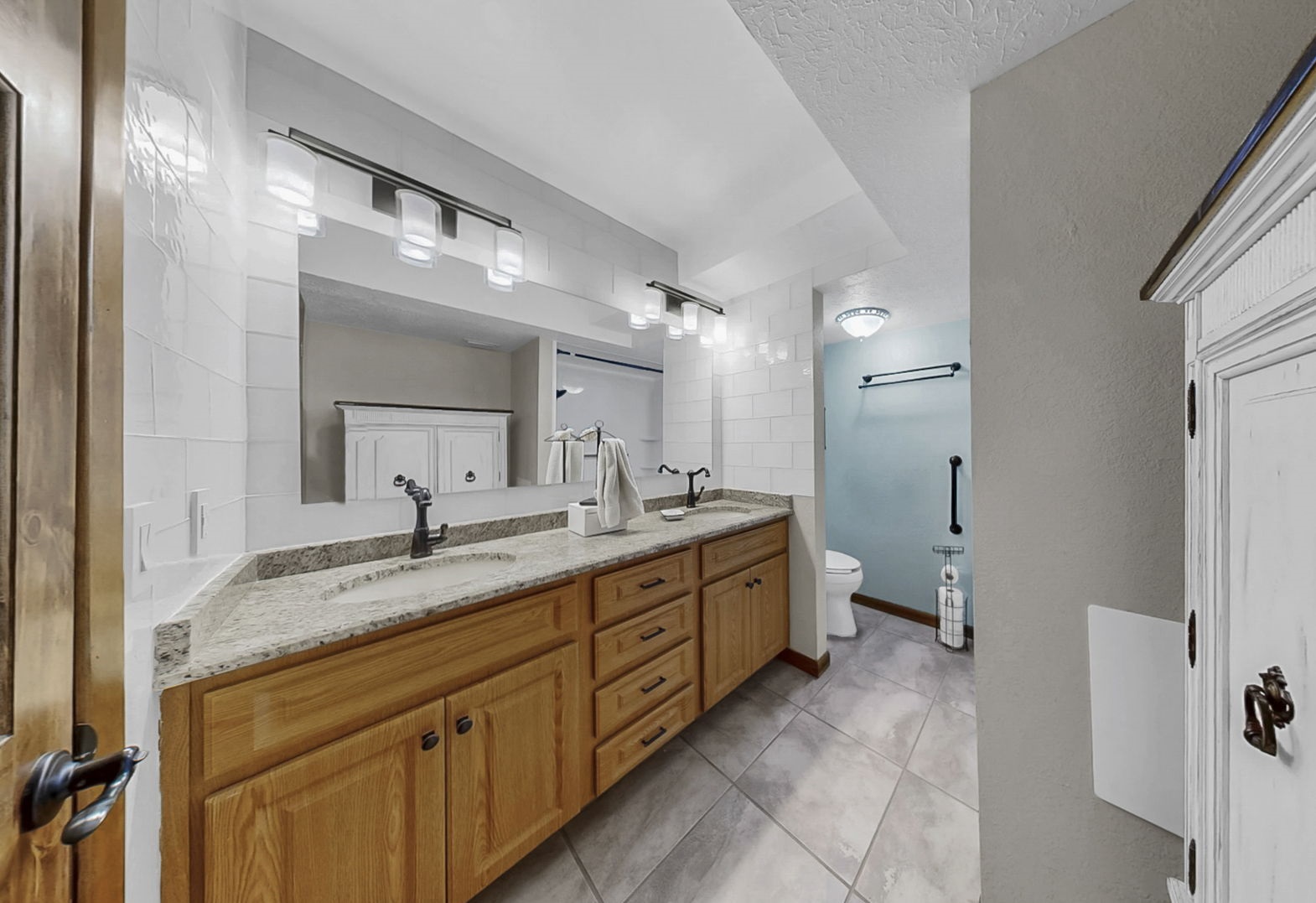 Wimauma, Florida, 33598, United States, 3 Bedrooms Bedrooms, ,2 BathroomsBathrooms,Residential,For Sale,1943495
