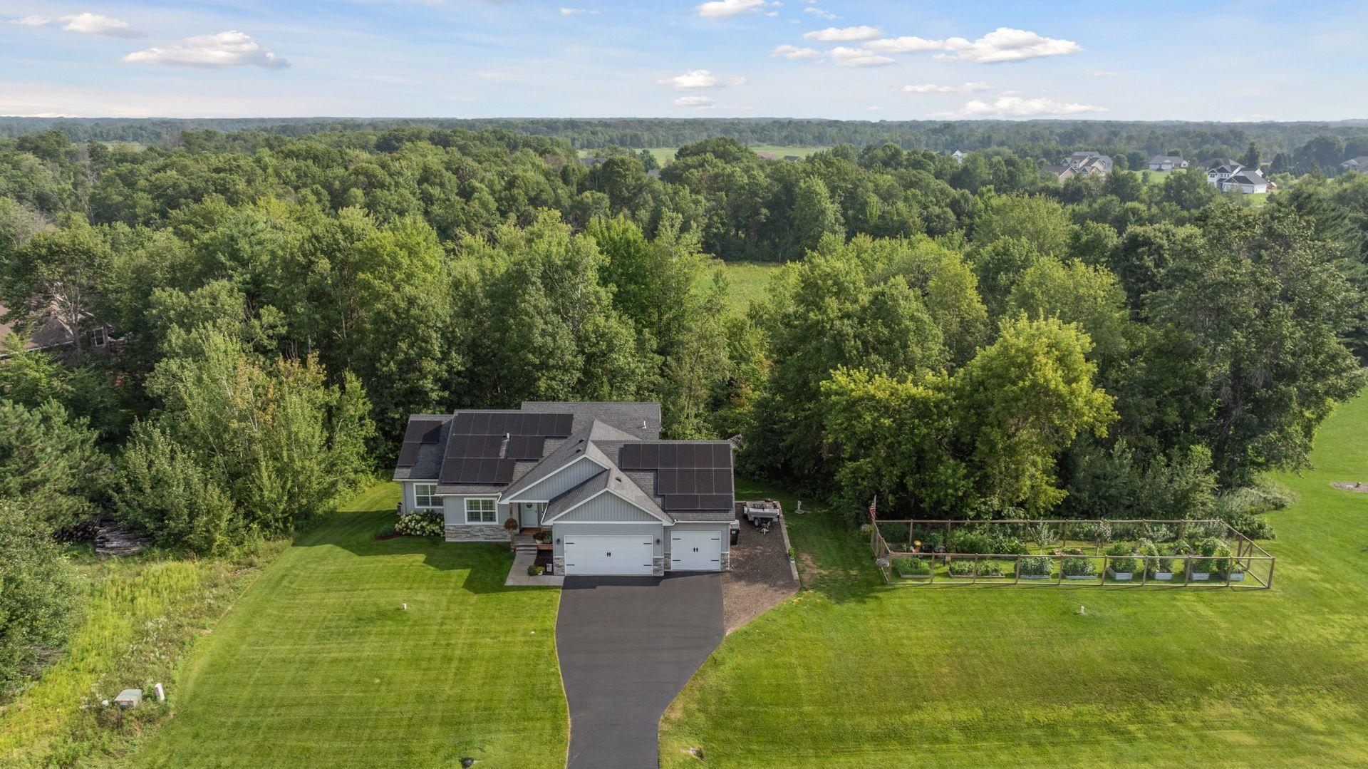 Saint Francis, Minnesota, 55070, United States, 5 Bedrooms Bedrooms, ,3 BathroomsBathrooms,Residential,For Sale,2005376