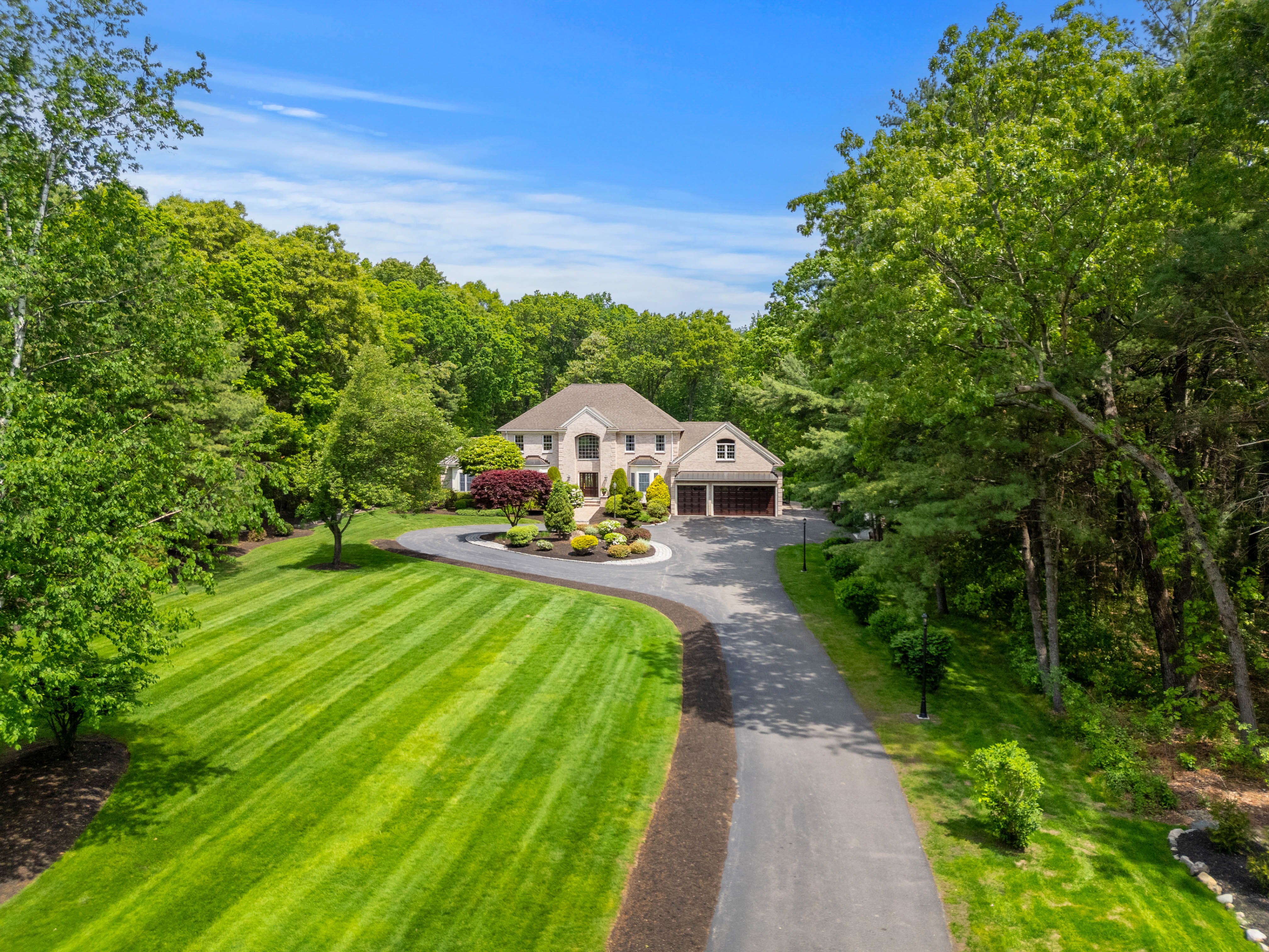  9 Fiorenza Drive, Wilmington, MA, 01887 - 物件實景