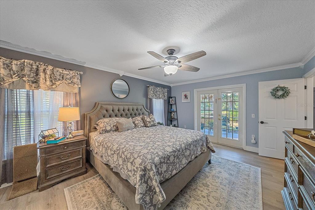 Bradenton, Florida, 34212, United States, 4 Bedrooms Bedrooms, ,3 BathroomsBathrooms,Residential,For Sale,1987592