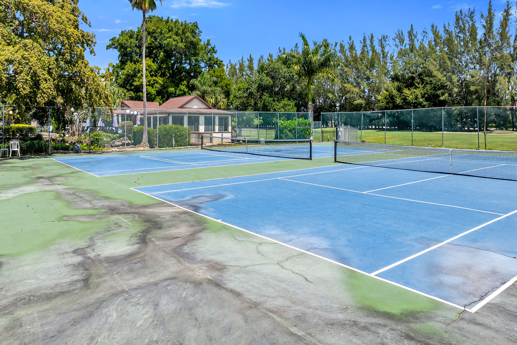  FOREST LAKES GOLF AND TENNIS CLUB - 物件實景