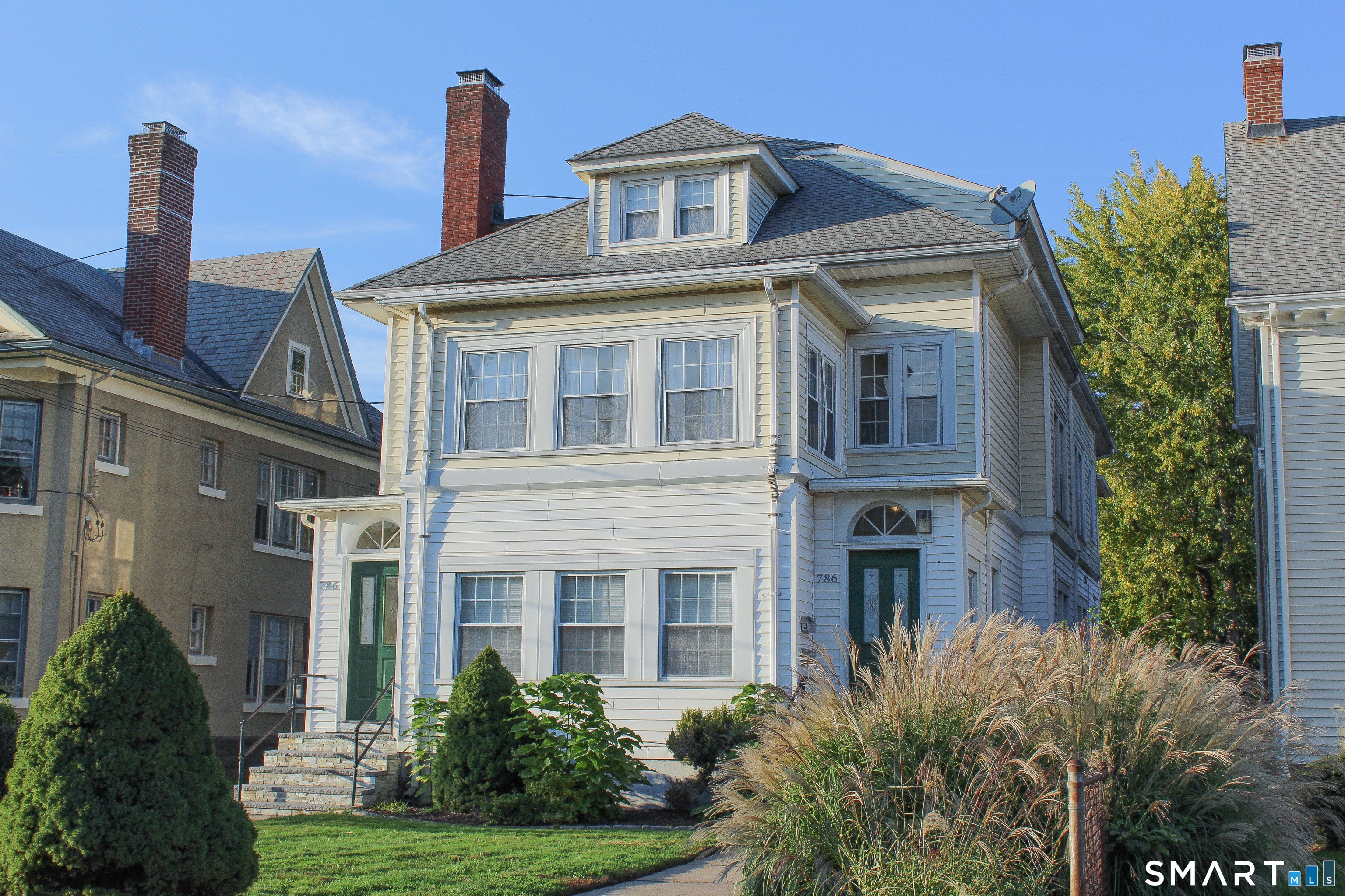 Farmington Ave, West Hartford, CT 06119
