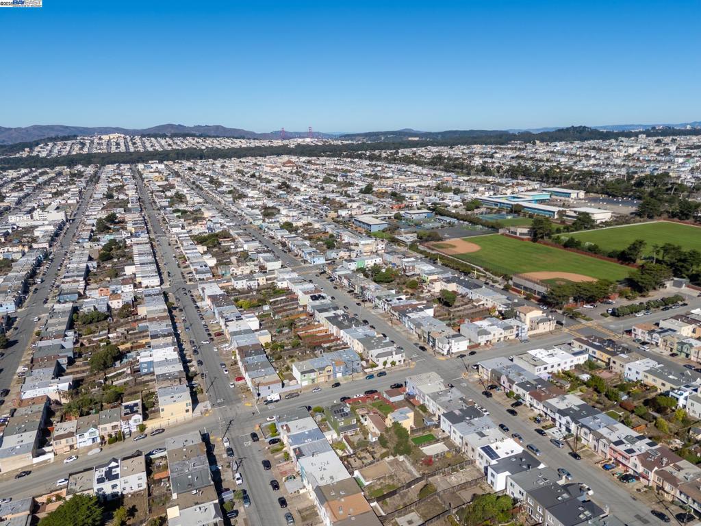 San Francisco, California, 94116, United States, ,Land,For Sale,1986065
