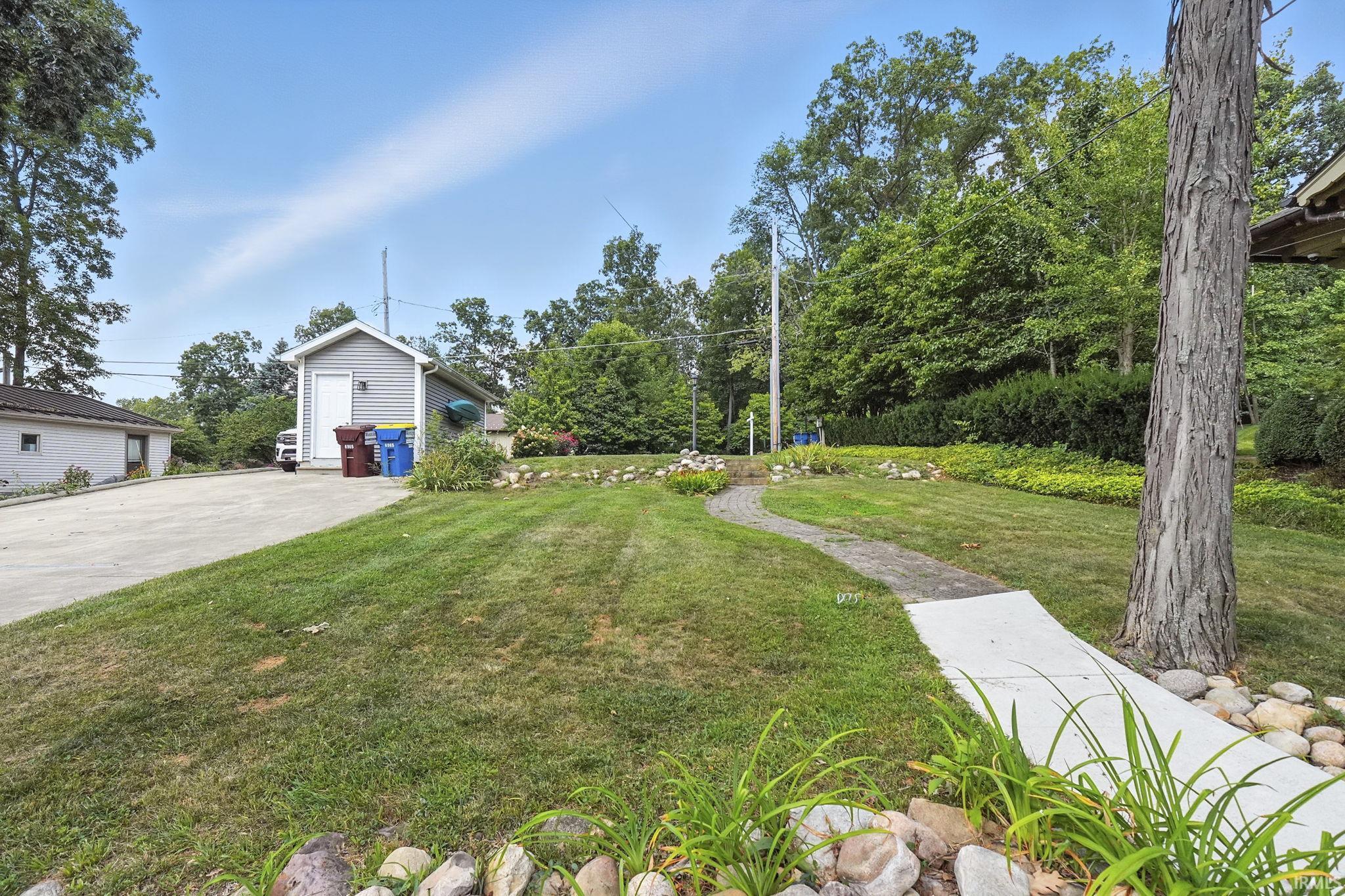 Angola, Indiana, 46703, United States, 2 Bedrooms Bedrooms, ,1 BathroomBathrooms,Residential,For Sale,1918435