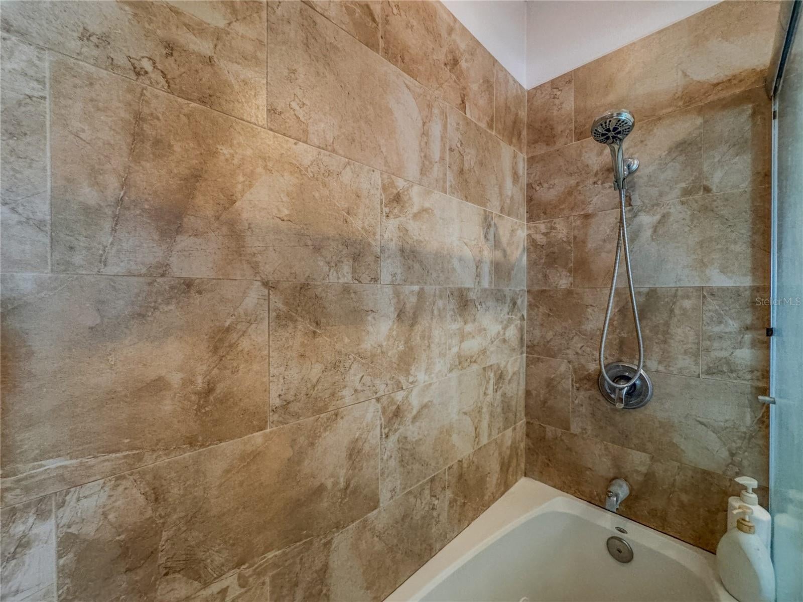 ORLANDO, Florida, 32836, United States, 5 Bedrooms Bedrooms, ,6 BathroomsBathrooms,Residential,For Sale,1983203