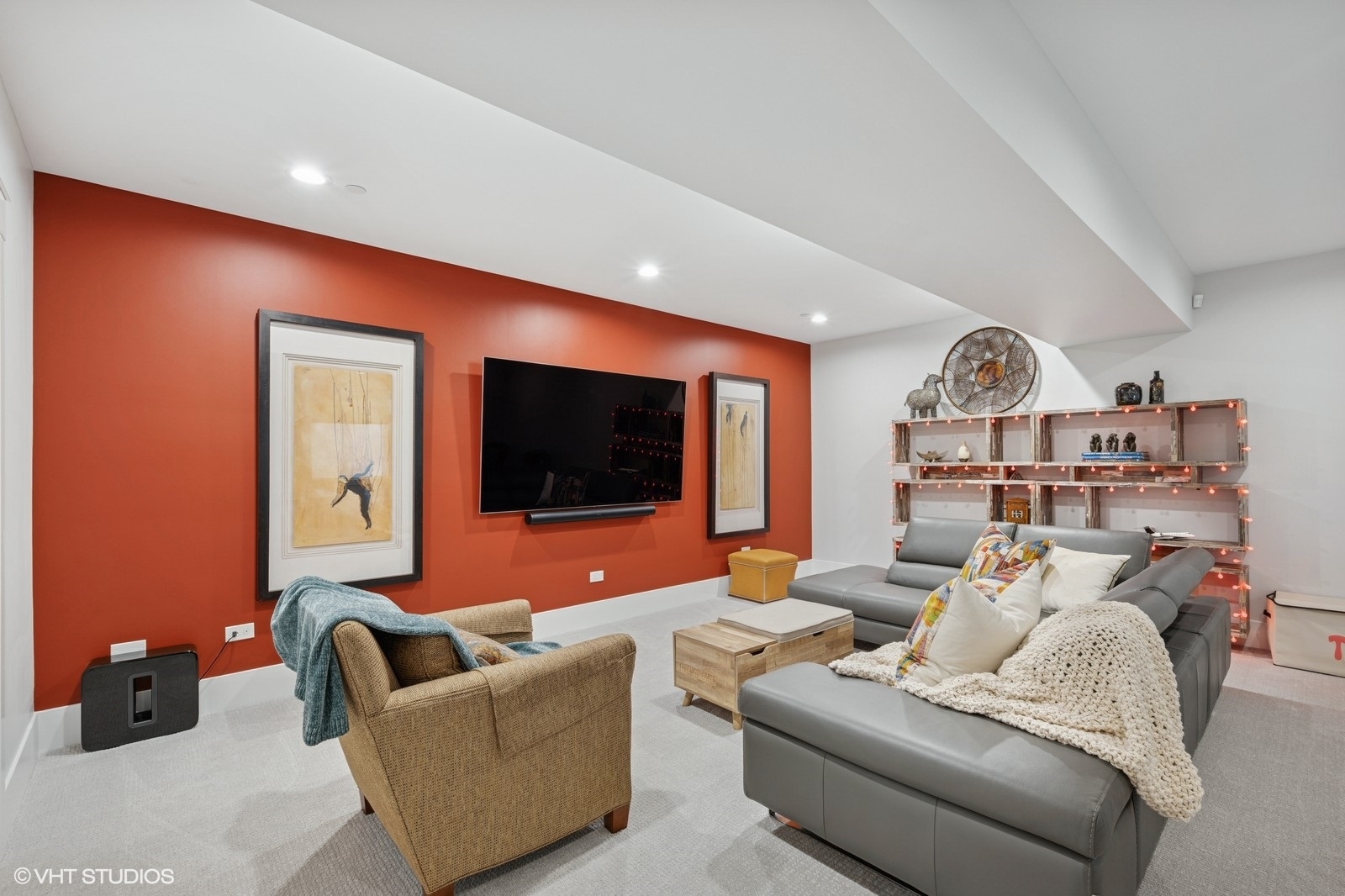 Northbrook, Illinois, 60062, United States, 5 Bedrooms Bedrooms, ,5 BathroomsBathrooms,Residential,For Sale,1827493
