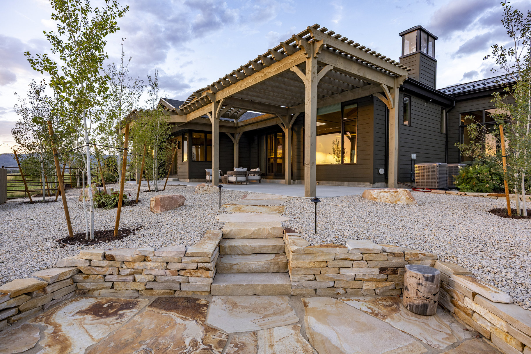  Rural Chic Farmhouse with Expansive Views and Seclusion - 物件實景