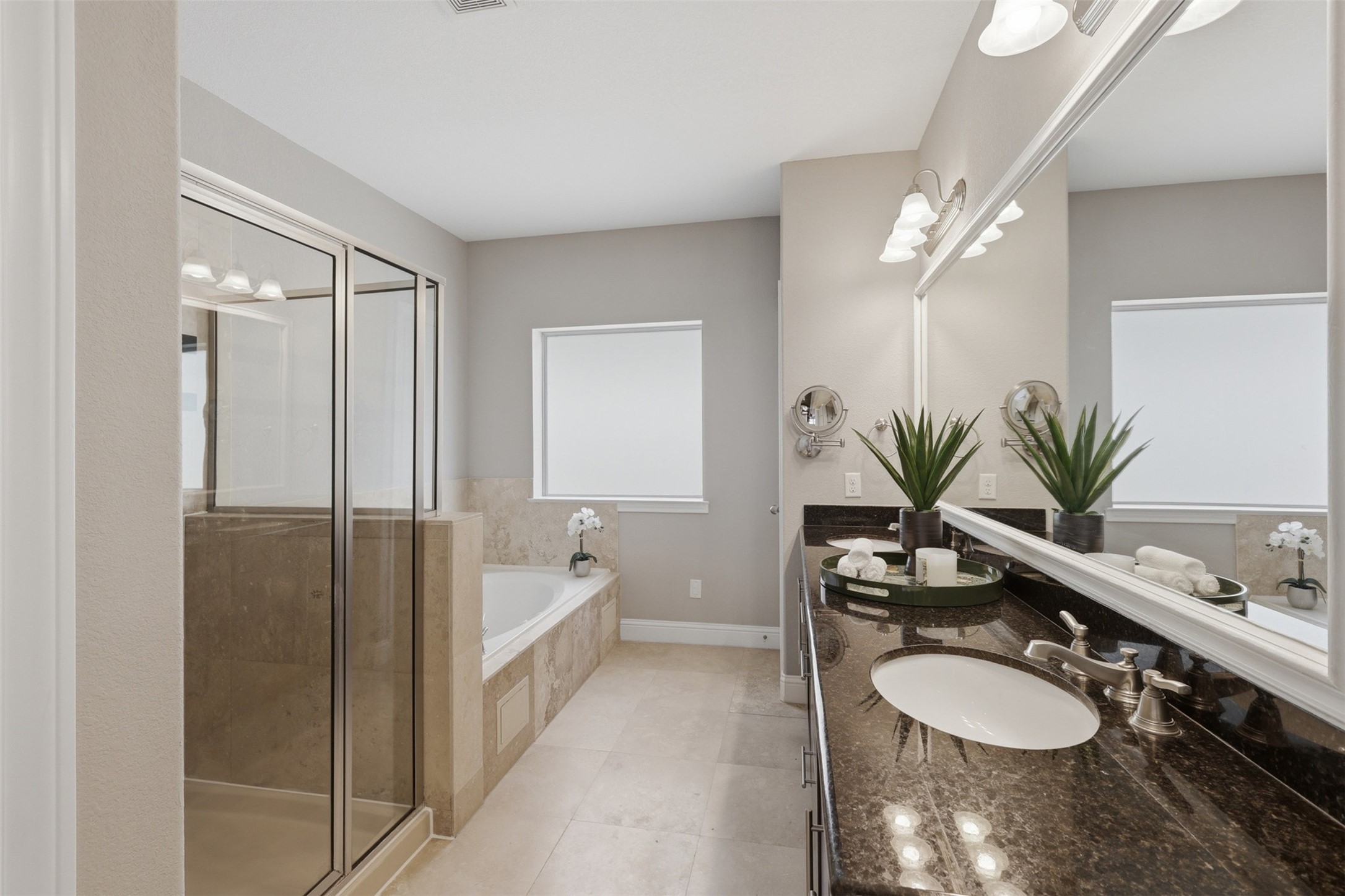  2316 Beall Street - 物件實景