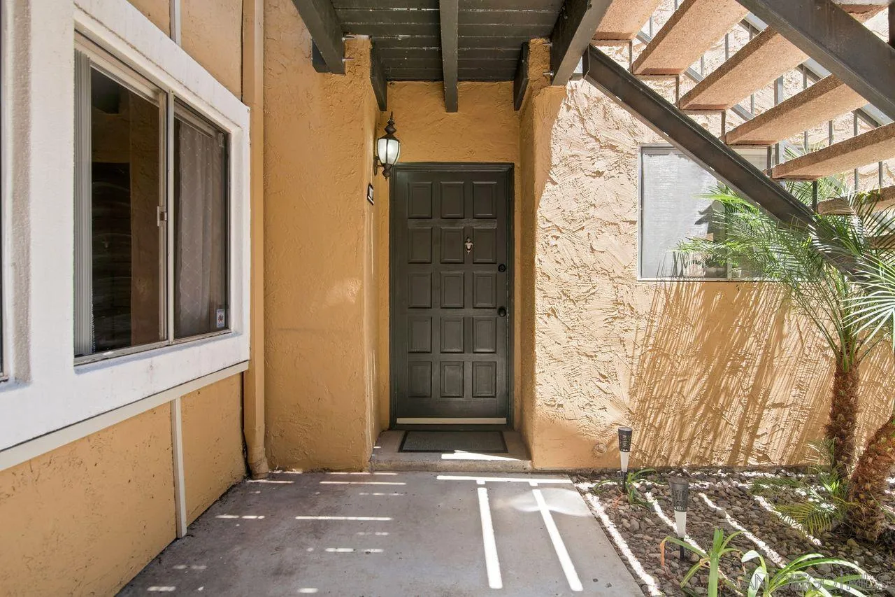 San Diego, California, 92127, United States, 2 Bedrooms Bedrooms, ,2 BathroomsBathrooms,Residential,For Sale,1950197