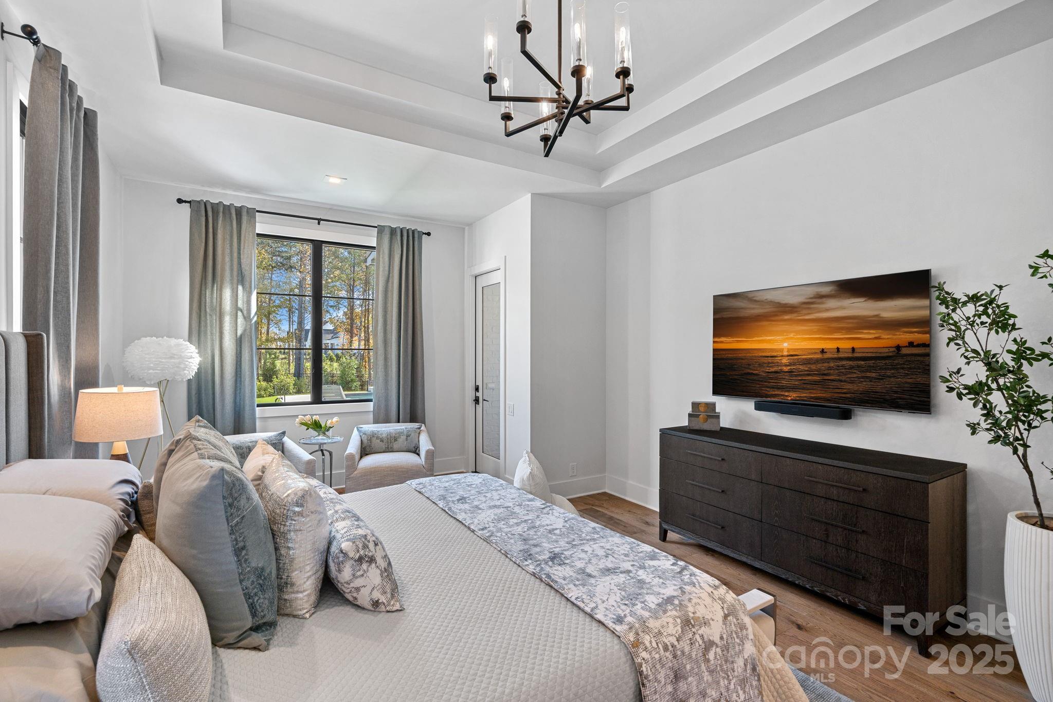 Davidson, North Carolina, 28036, United States, 5 Bedrooms Bedrooms, ,7 BathroomsBathrooms,Residential,For Sale,1989460