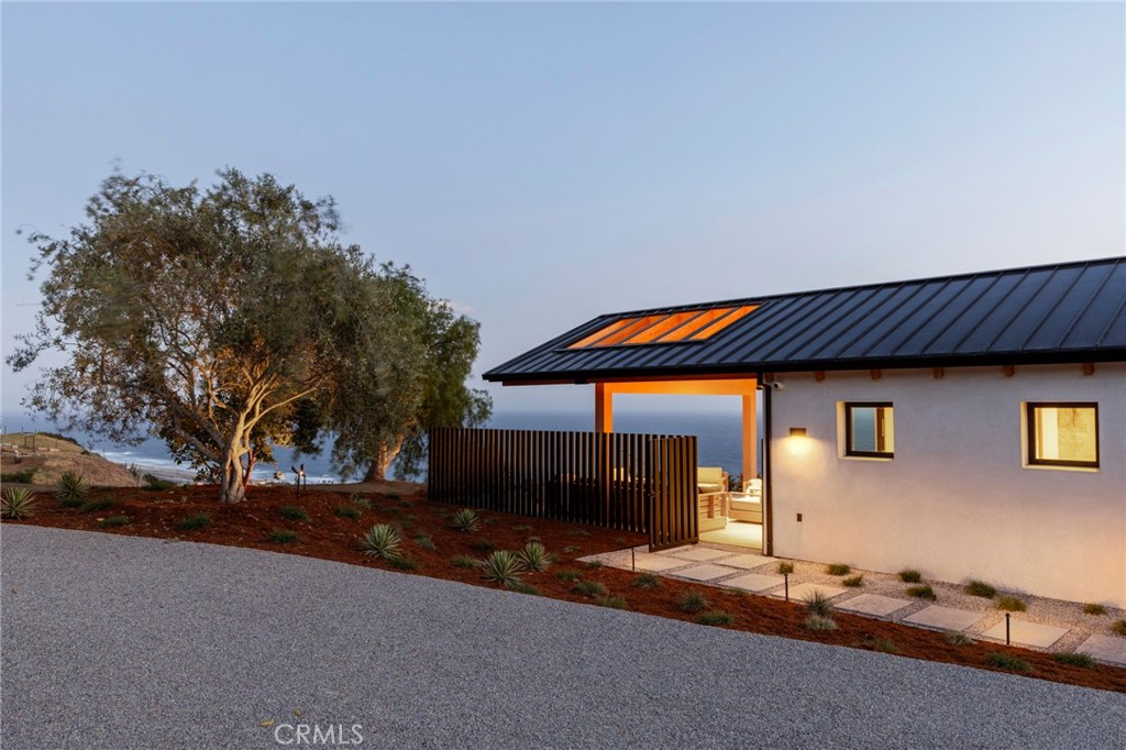Malibu, California, 90265, United States, 7 Bedrooms Bedrooms, ,9 BathroomsBathrooms,Residential,For Sale,1838942