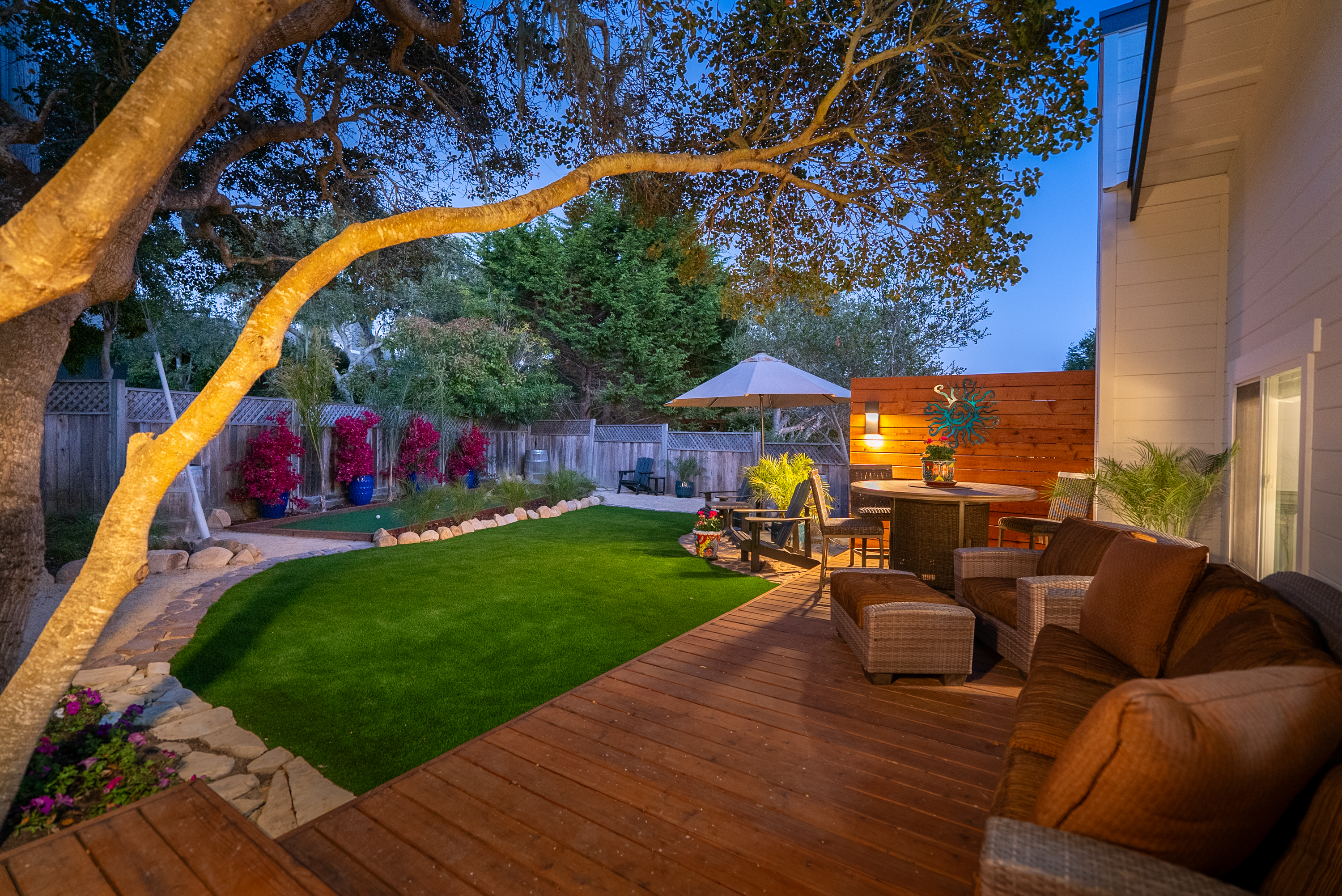  5282 Hillcrest Drive - 物件實景