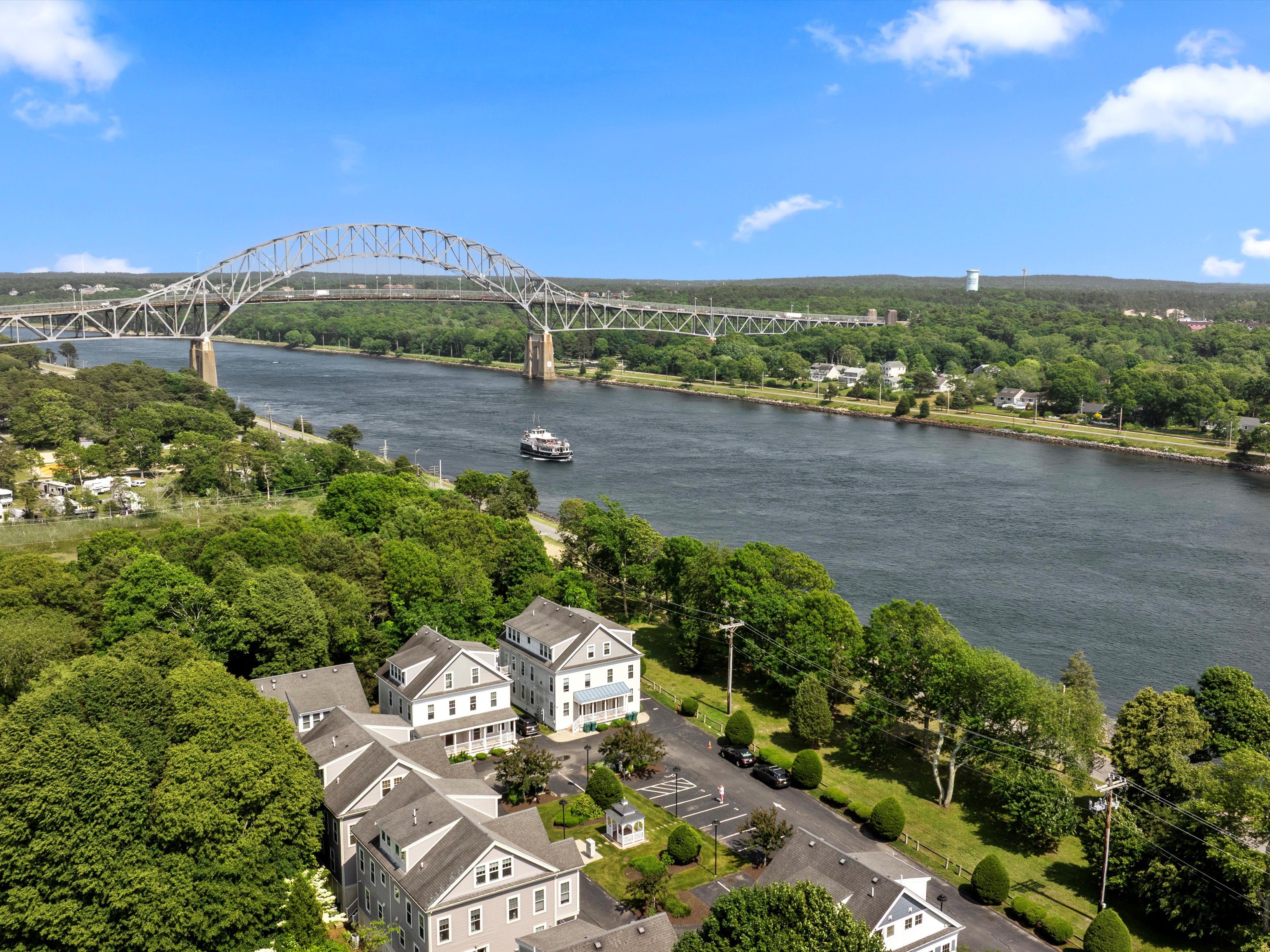  5 Honora Court, Bourne, MA 02532 - 物件實景