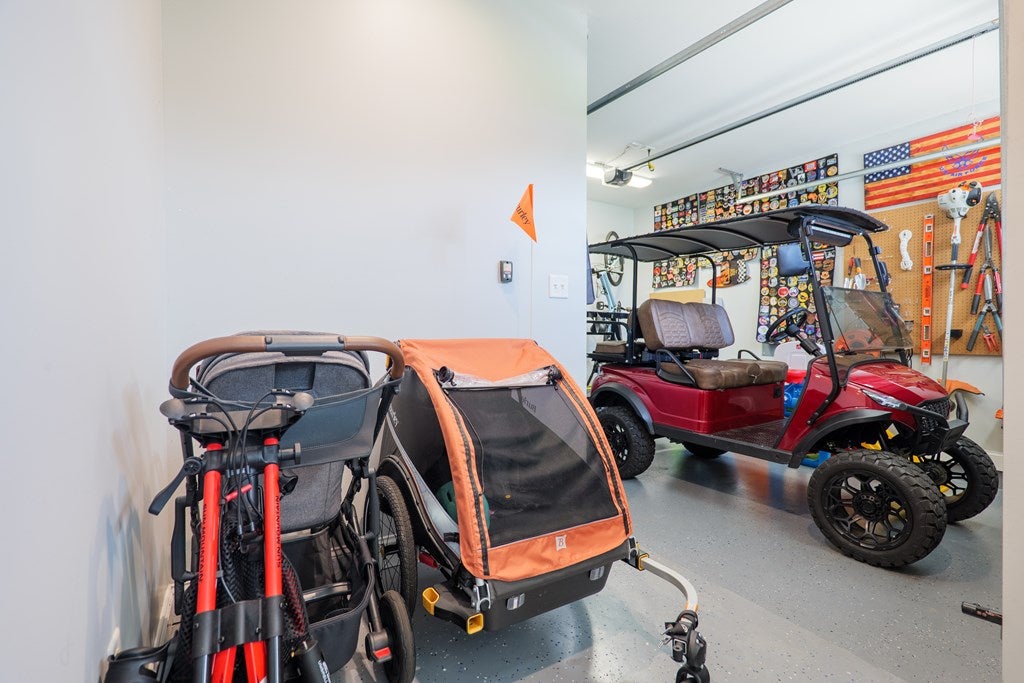 Valdosta, Georgia, 31601, United States, 4 Bedrooms Bedrooms, ,3 BathroomsBathrooms,Residential,For Sale,1991000