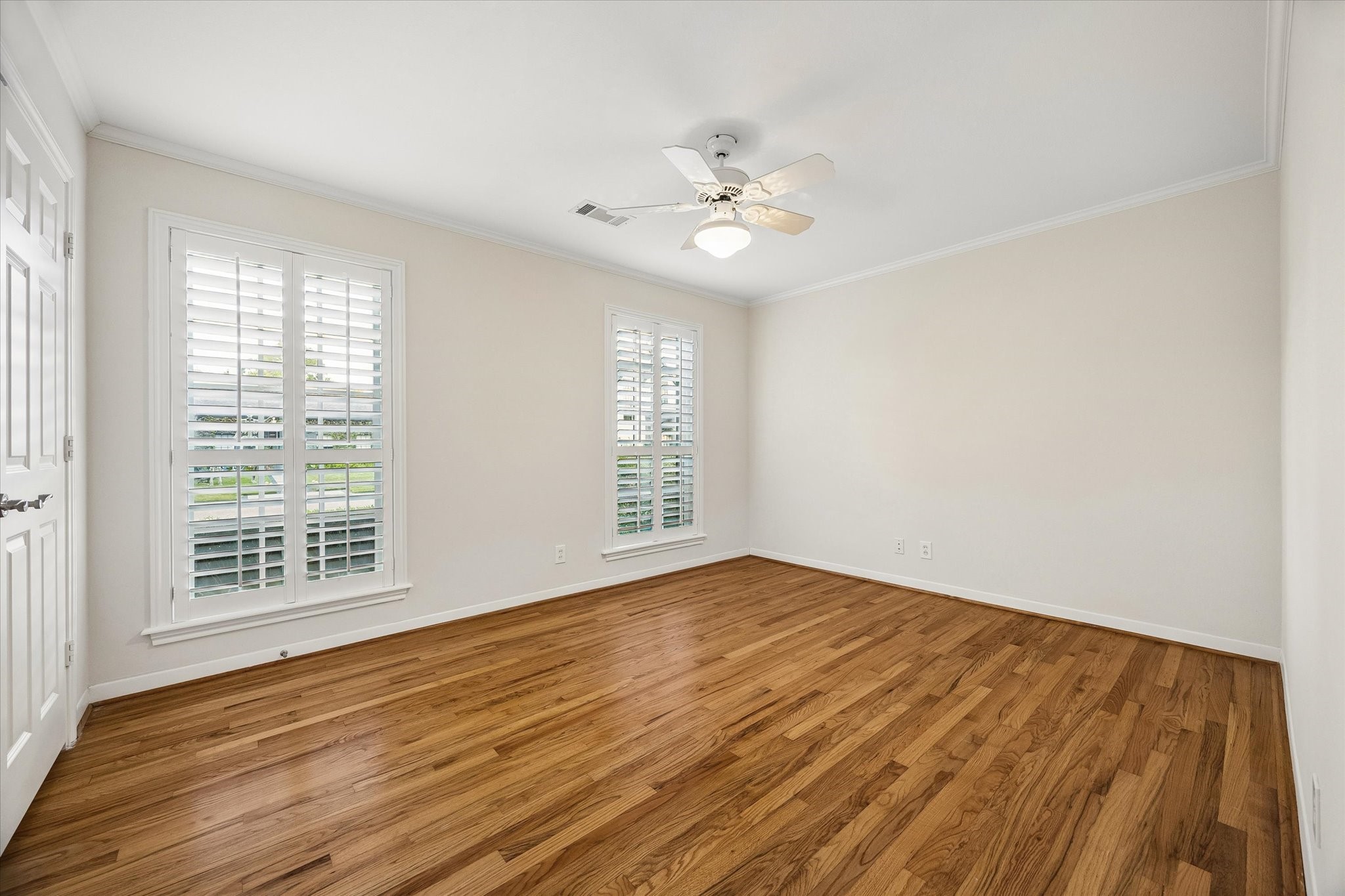  6235 Sugar Hill Drive - 物件實景