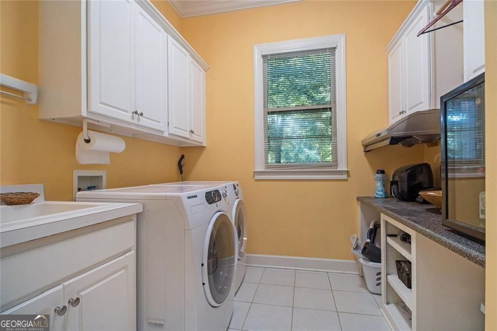 Tucker, Georgia, 30084, United States, 6 Bedrooms Bedrooms, ,5 BathroomsBathrooms,Residential,For Sale,1904193