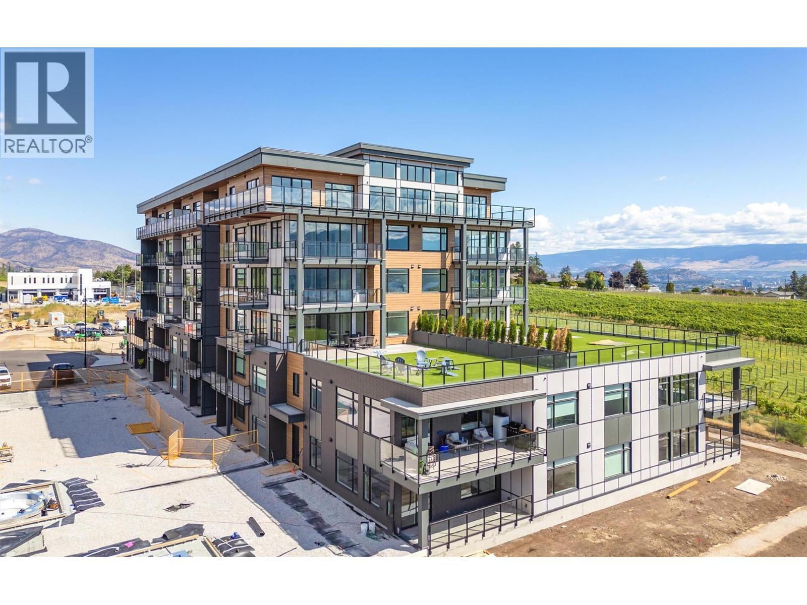 WEST KELOWNA, British Columbia, V1Z 2A9, CA, 2 Bedrooms Bedrooms, ,2 BathroomsBathrooms,Residential,For Sale,1947246