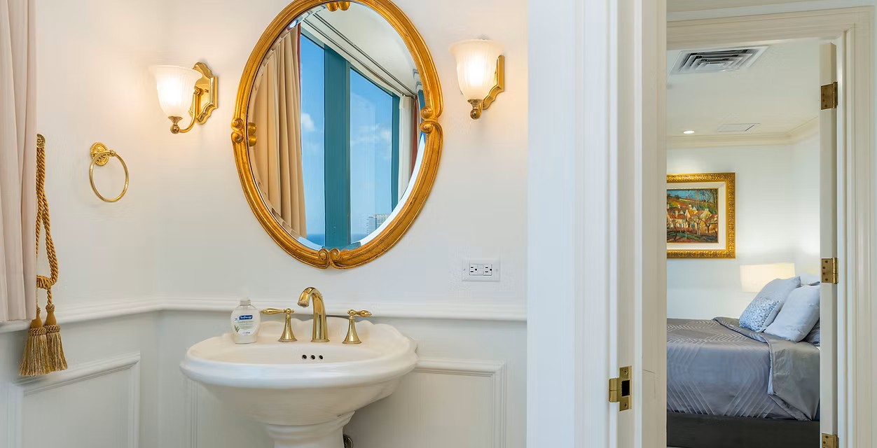 Honolulu, Hawaii, 96815, United States, 3 Bedrooms Bedrooms, ,3 BathroomsBathrooms,Residential,For Sale,1983935