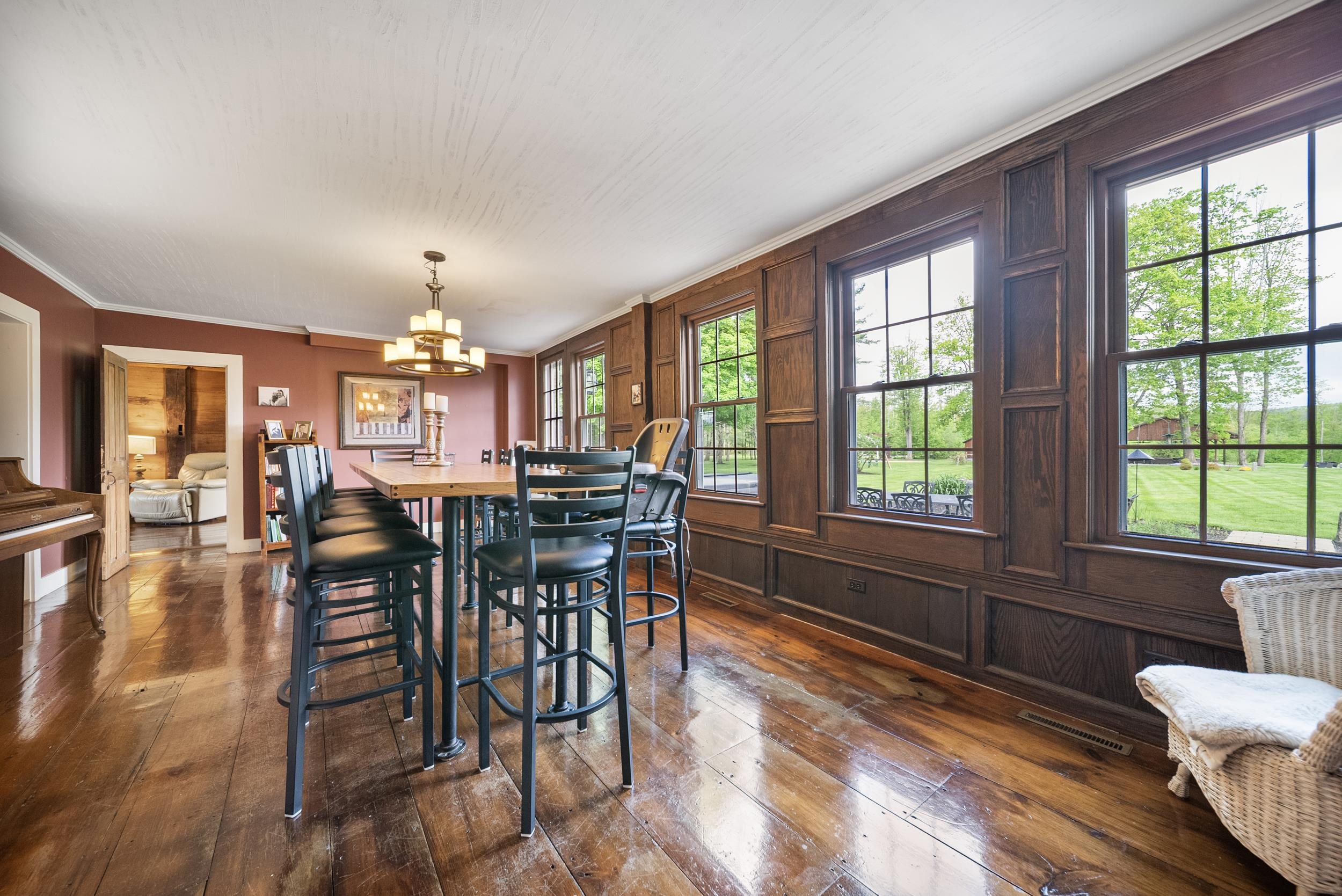 Francestown, New Hampshire, 03043, United States, 5 Bedrooms Bedrooms, ,4 BathroomsBathrooms,Residential,For Sale,1827172