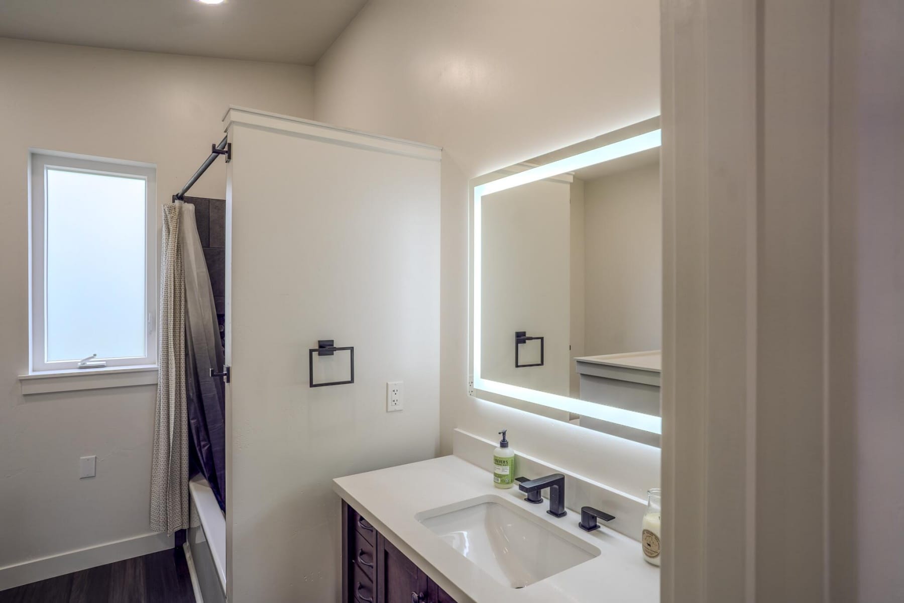  1545 Hwy 238 Jacksonville, OR 97530 - 物件實景