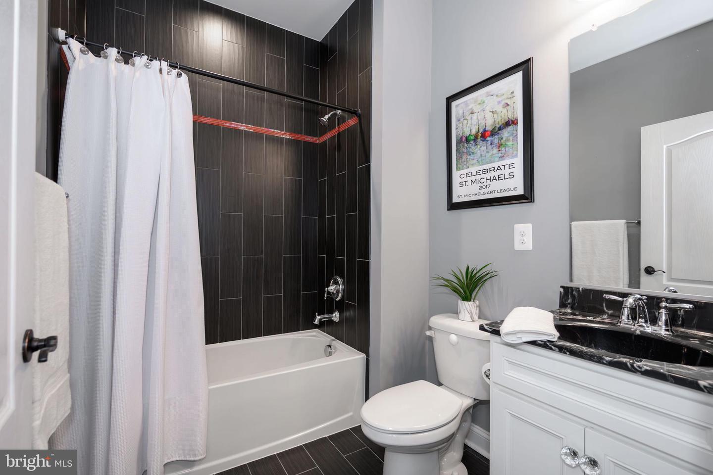 Queenstown, Maryland, 21658, United States, 5 Bedrooms Bedrooms, ,5 BathroomsBathrooms,Residential,For Sale,1988334