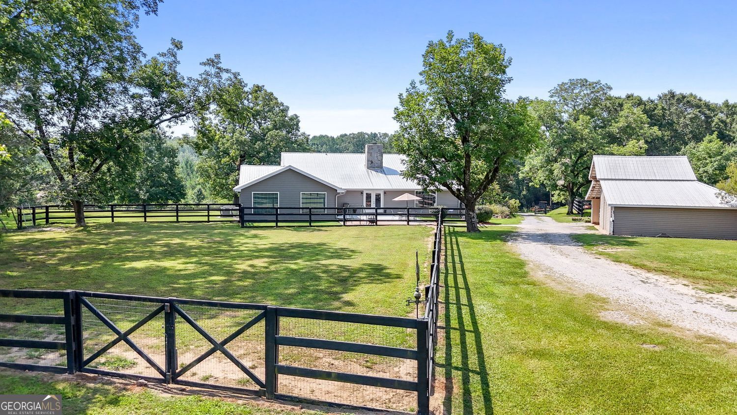 Molena, Georgia, 30258, United States, 4 Bedrooms Bedrooms, ,2 BathroomsBathrooms,Residential,For Sale,1894603