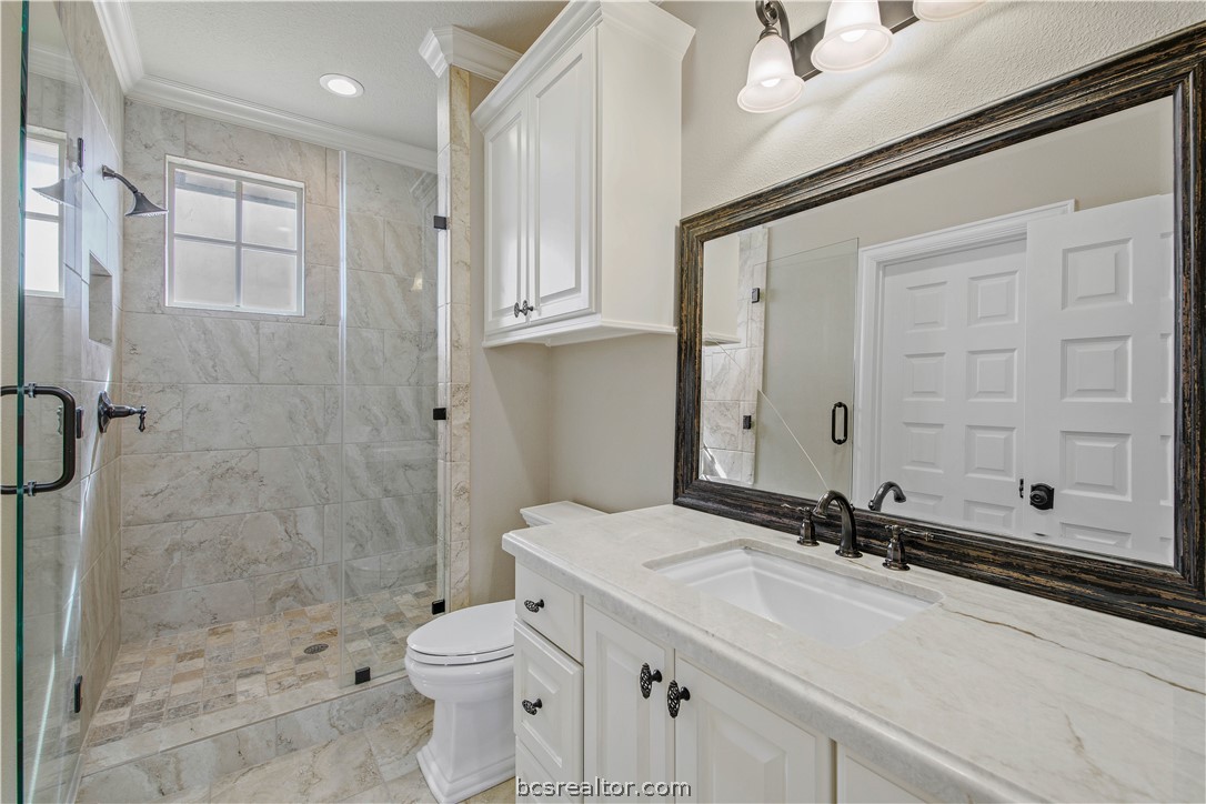 Bryan, Texas, 77802, United States, 4 Bedrooms Bedrooms, ,6 BathroomsBathrooms,Residential,For Sale,2037788