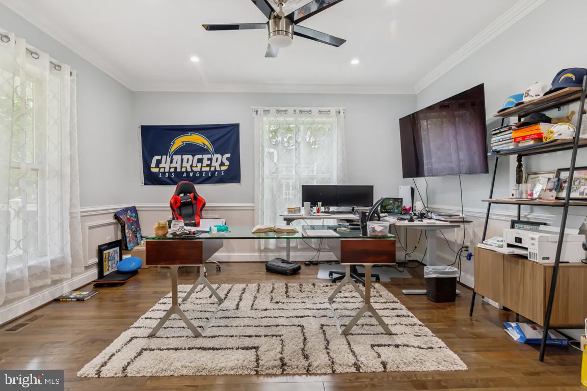 Alexandria, Virginia, 22312, United States, 7 Bedrooms Bedrooms, ,8 BathroomsBathrooms,Residential,For Sale,1904380