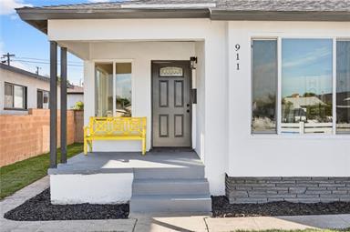 Wilmington, California, 90744, United States, 2 Bedrooms Bedrooms, ,1 BathroomBathrooms,Residential,For Sale,2011715