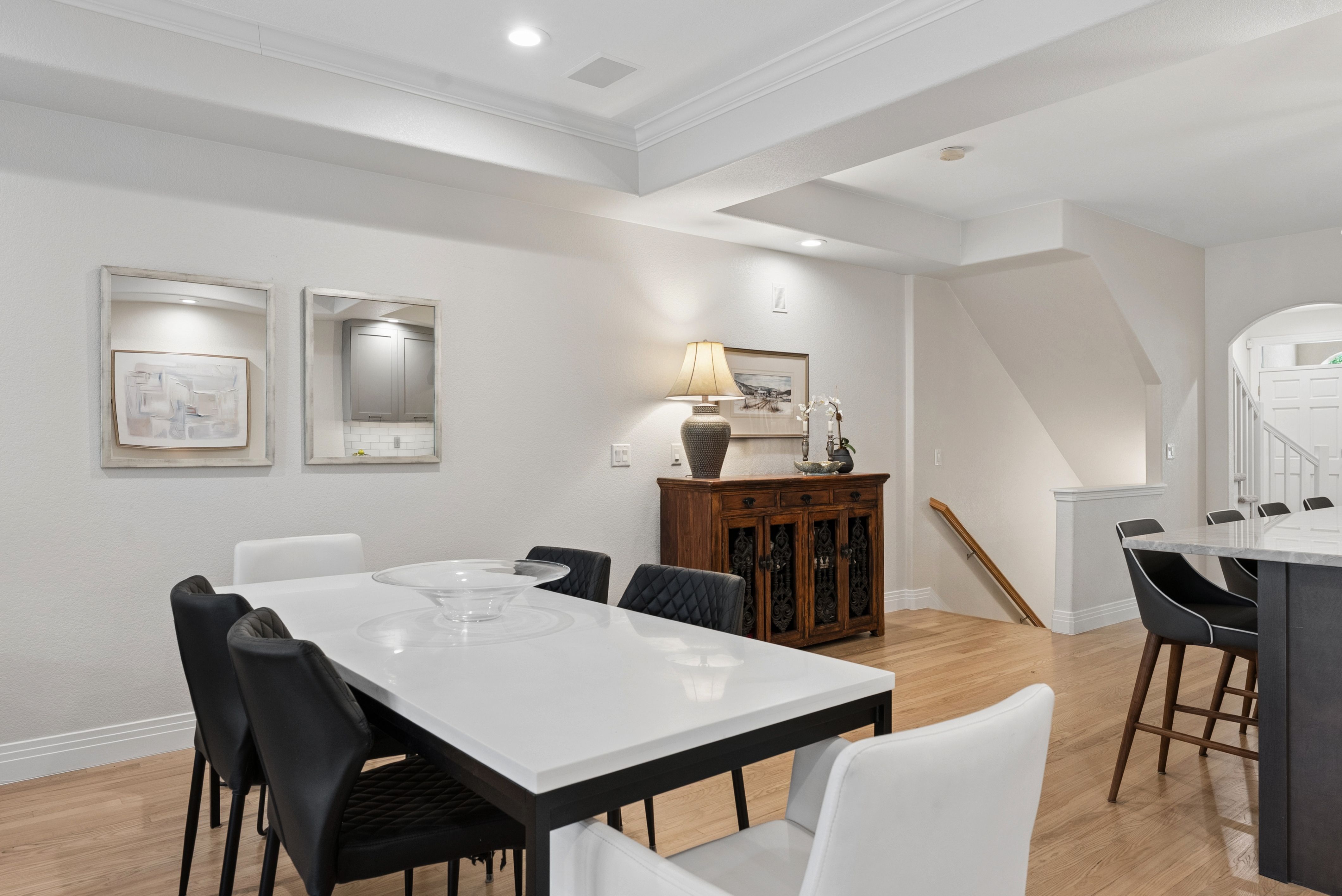  Beautifully Remodeled 3-Bed, 4-Bath Townhome in the heart of Cherry Creek - 物件實景