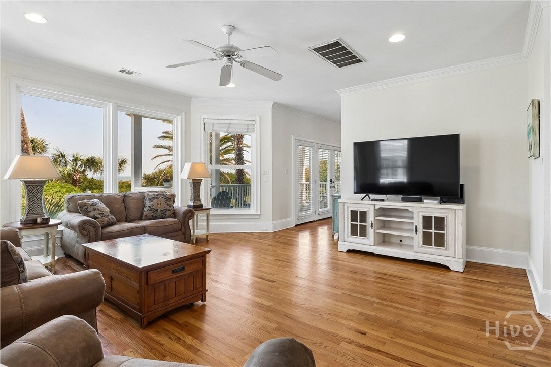 TYBEE ISLAND, Georgia, 31328, United States, 6 Bedrooms Bedrooms, ,5 BathroomsBathrooms,Residential,For Sale,2033140